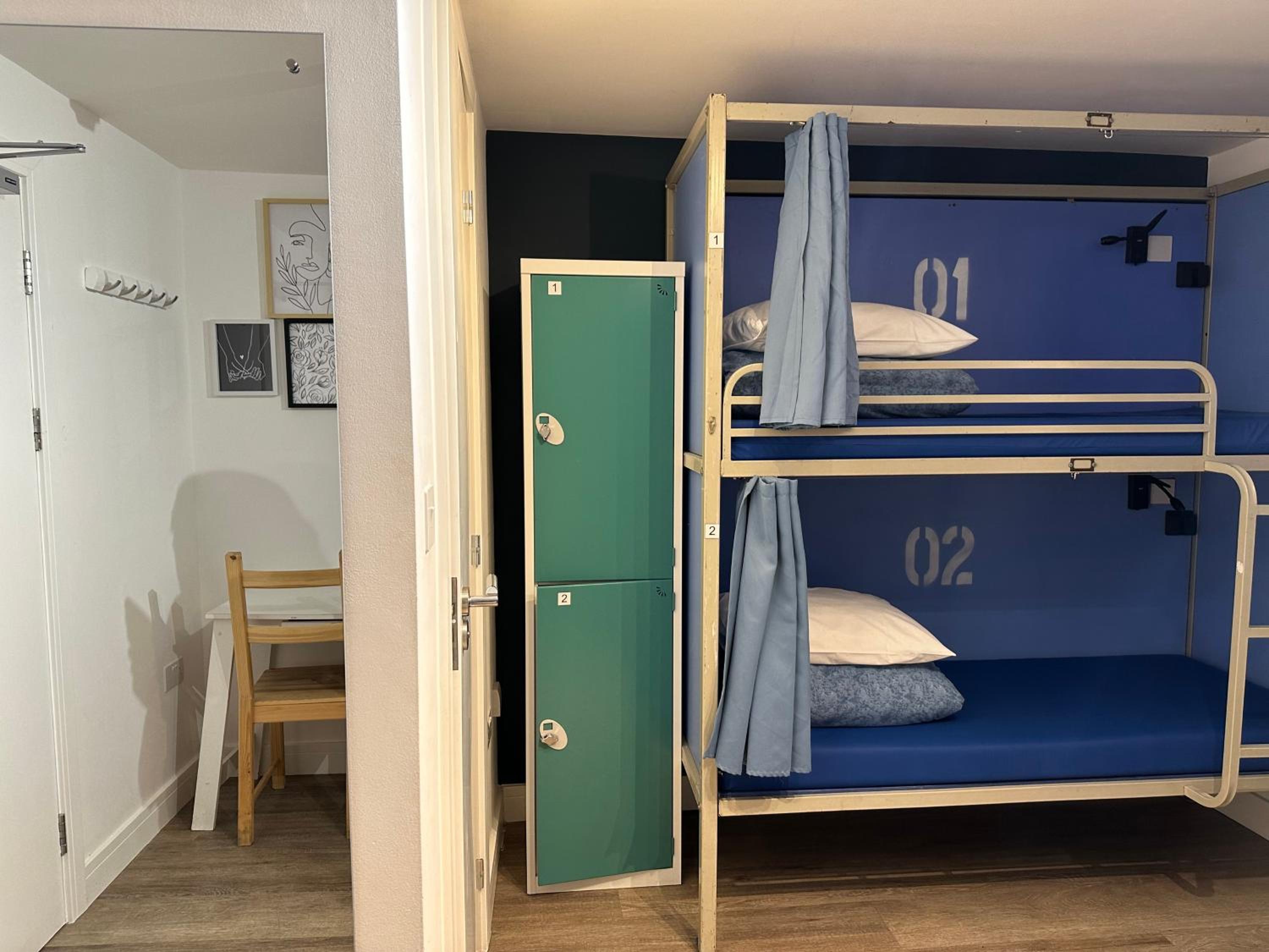 Bed in 4-Bed Mixed Dormitory Room (18-45 Years) photo 1