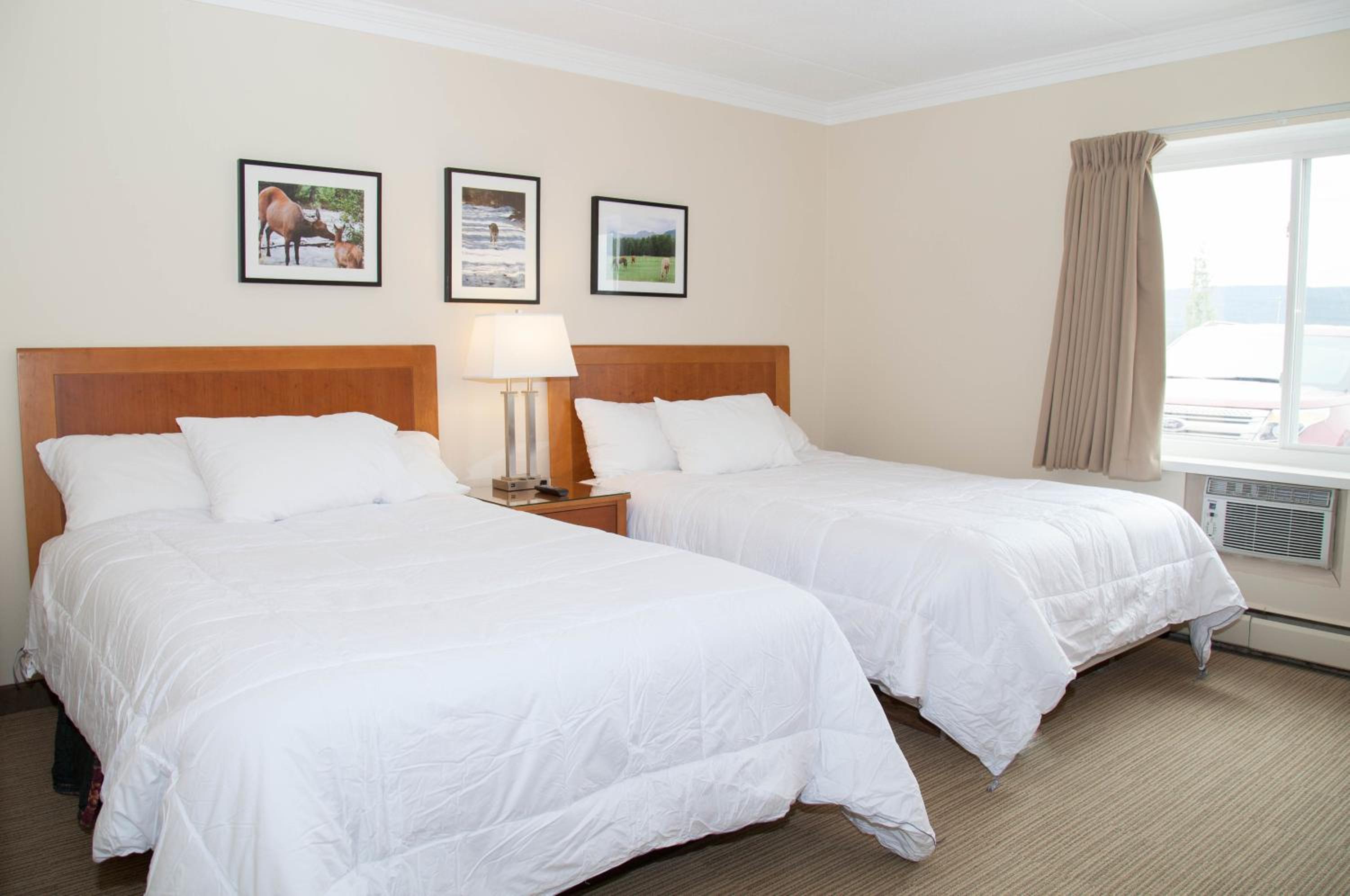 Double Room with Two Double Beds photo 1