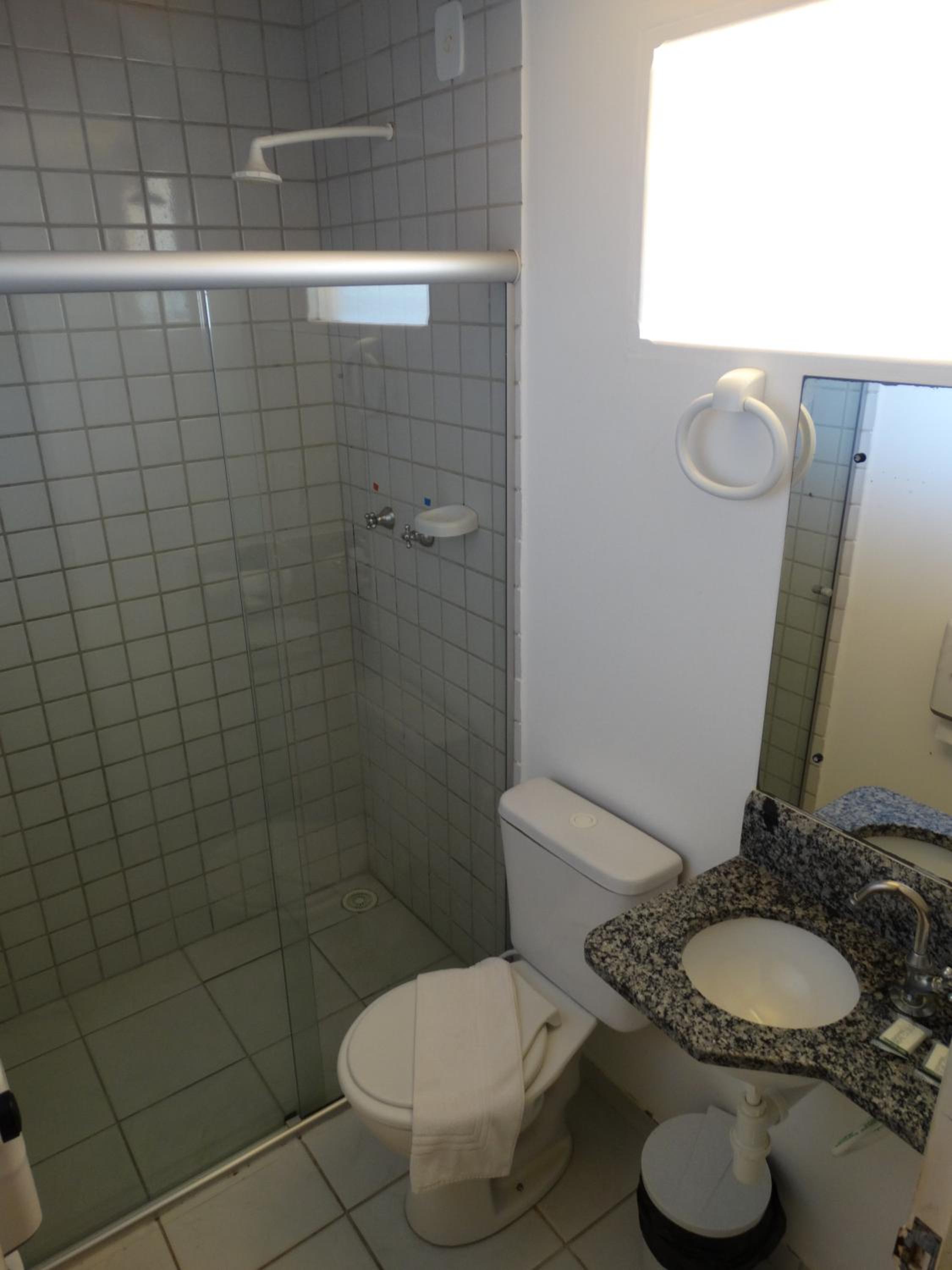 Standard Double Room - Photo 16
