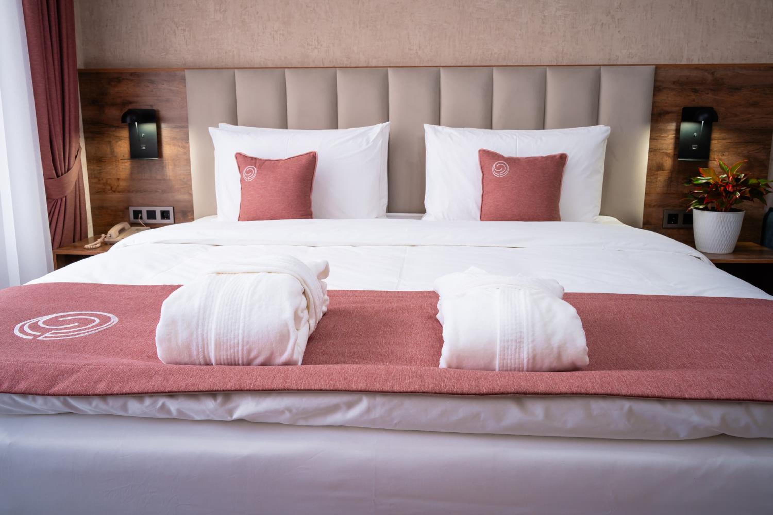 Deluxe Double Room with Balcony