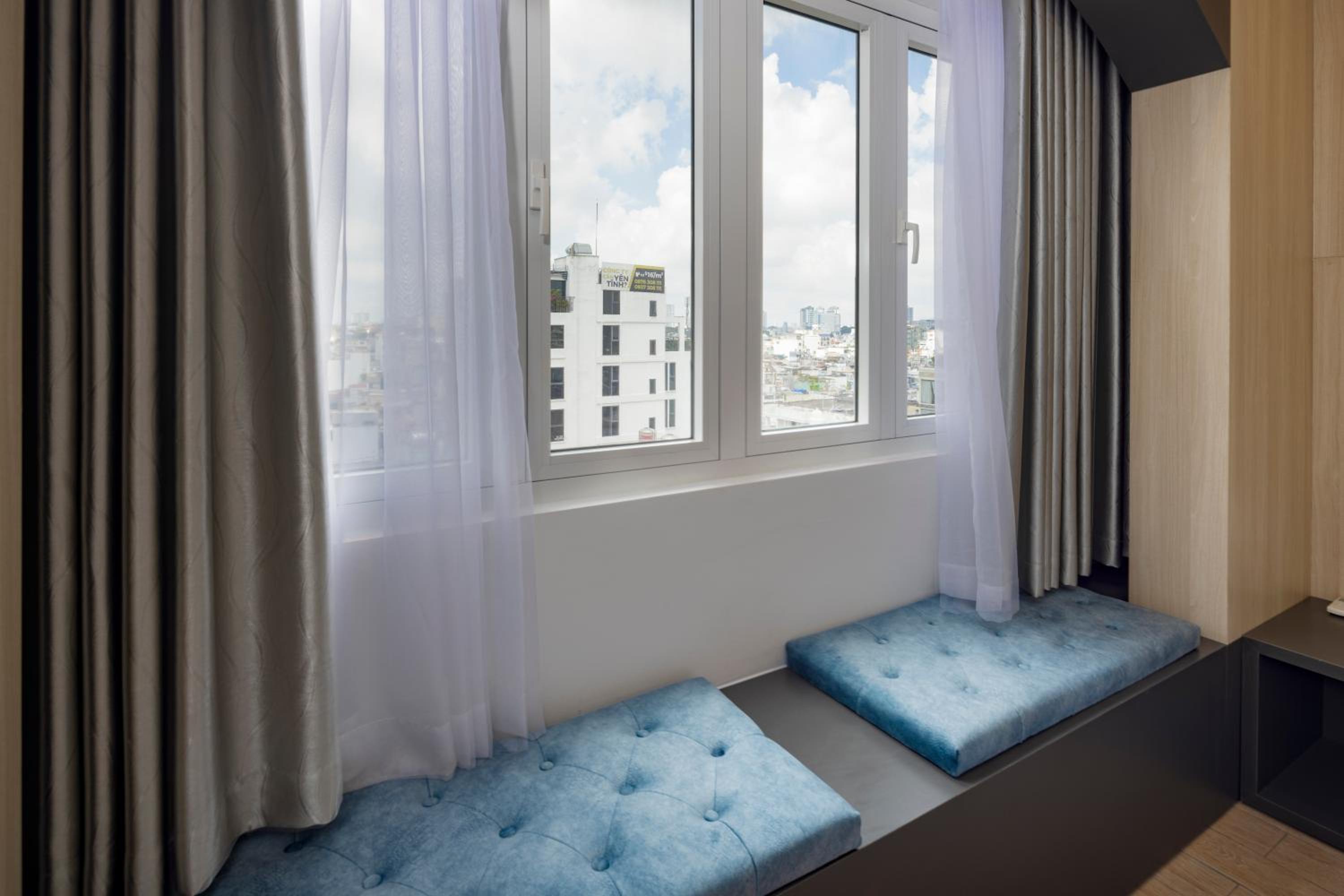Luxury Double Room with City View photo 2