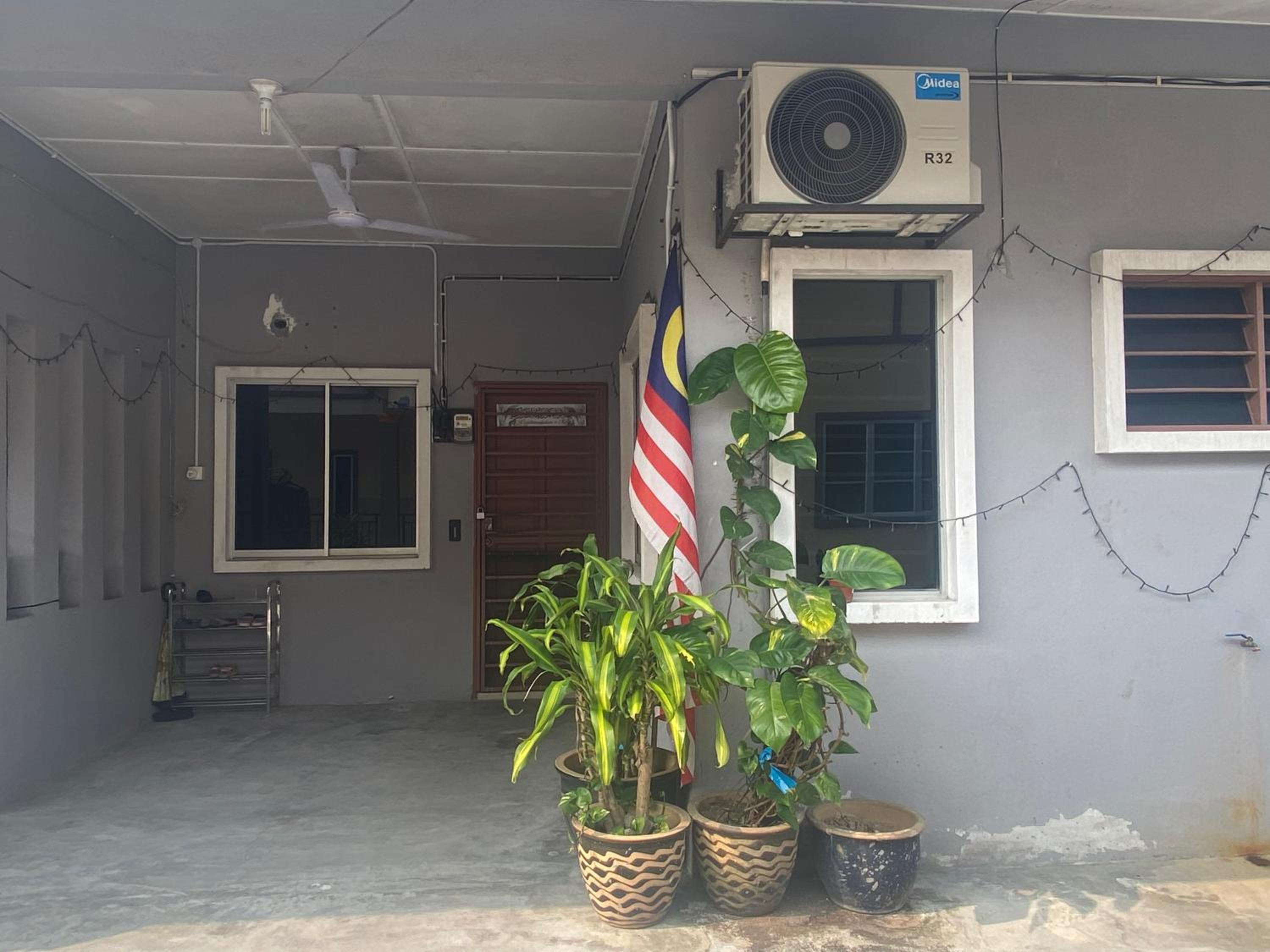 Two-Bedroom House photo 1