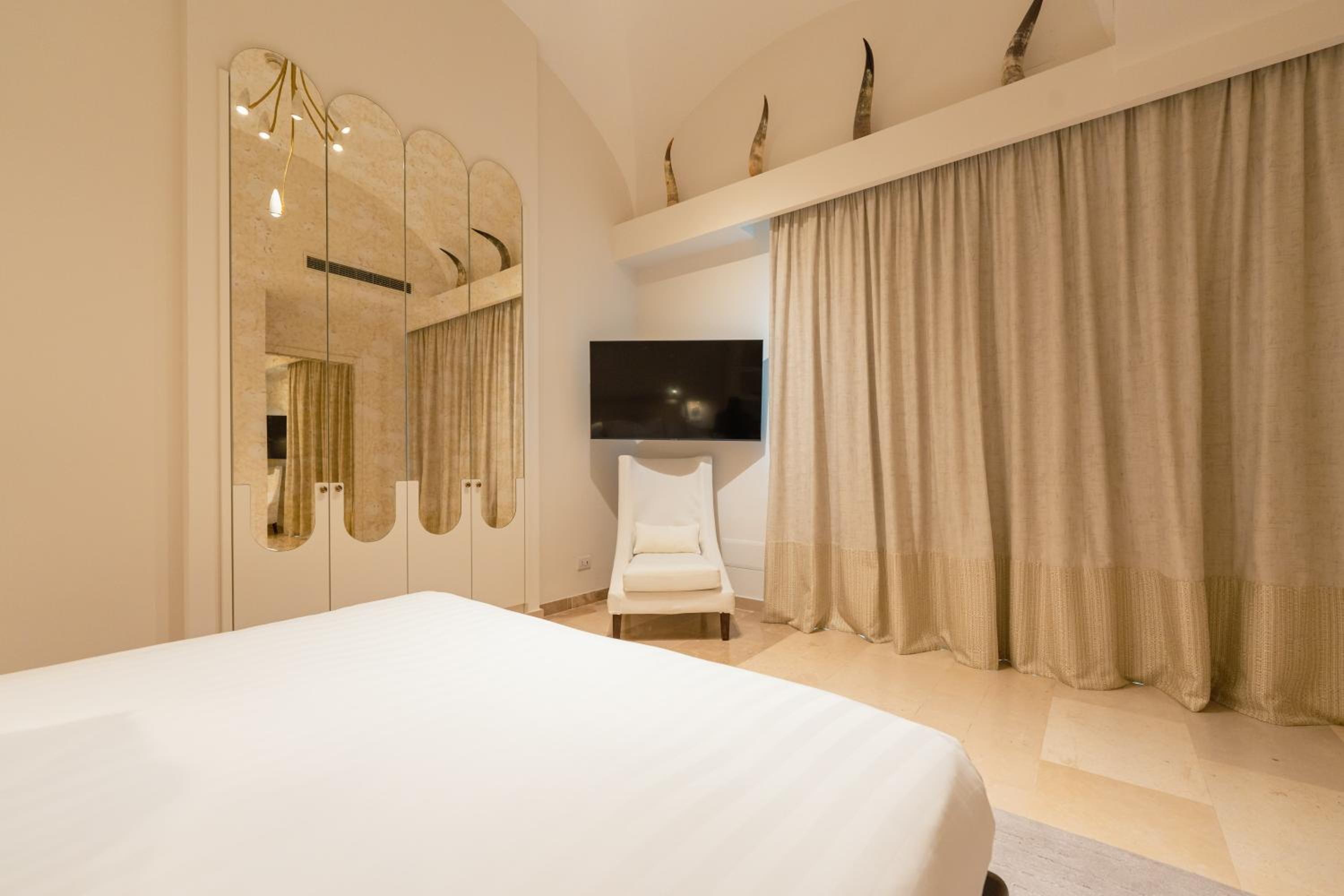 Castello Suite - Photo 7