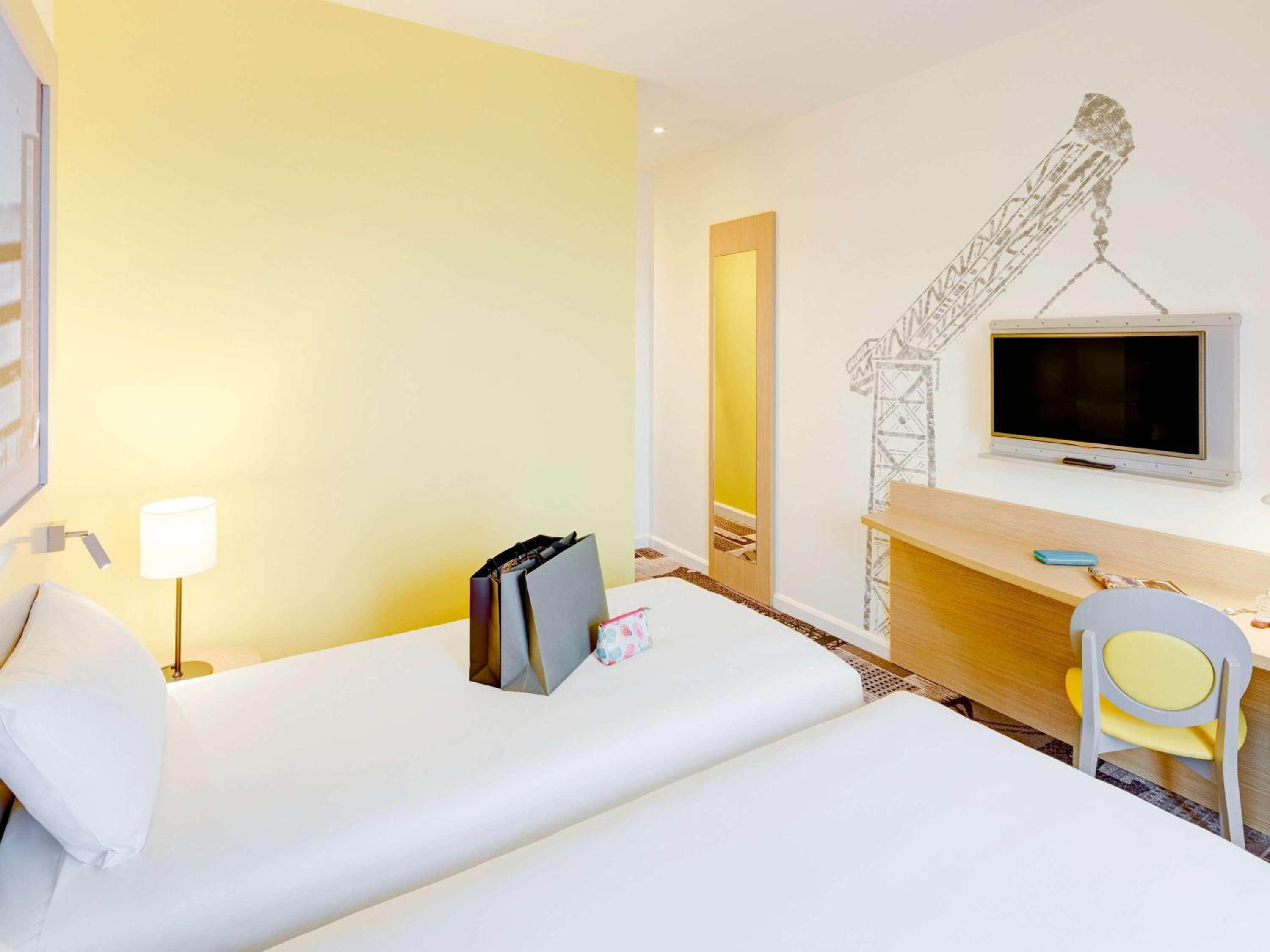 Standard Twin Room photo 2