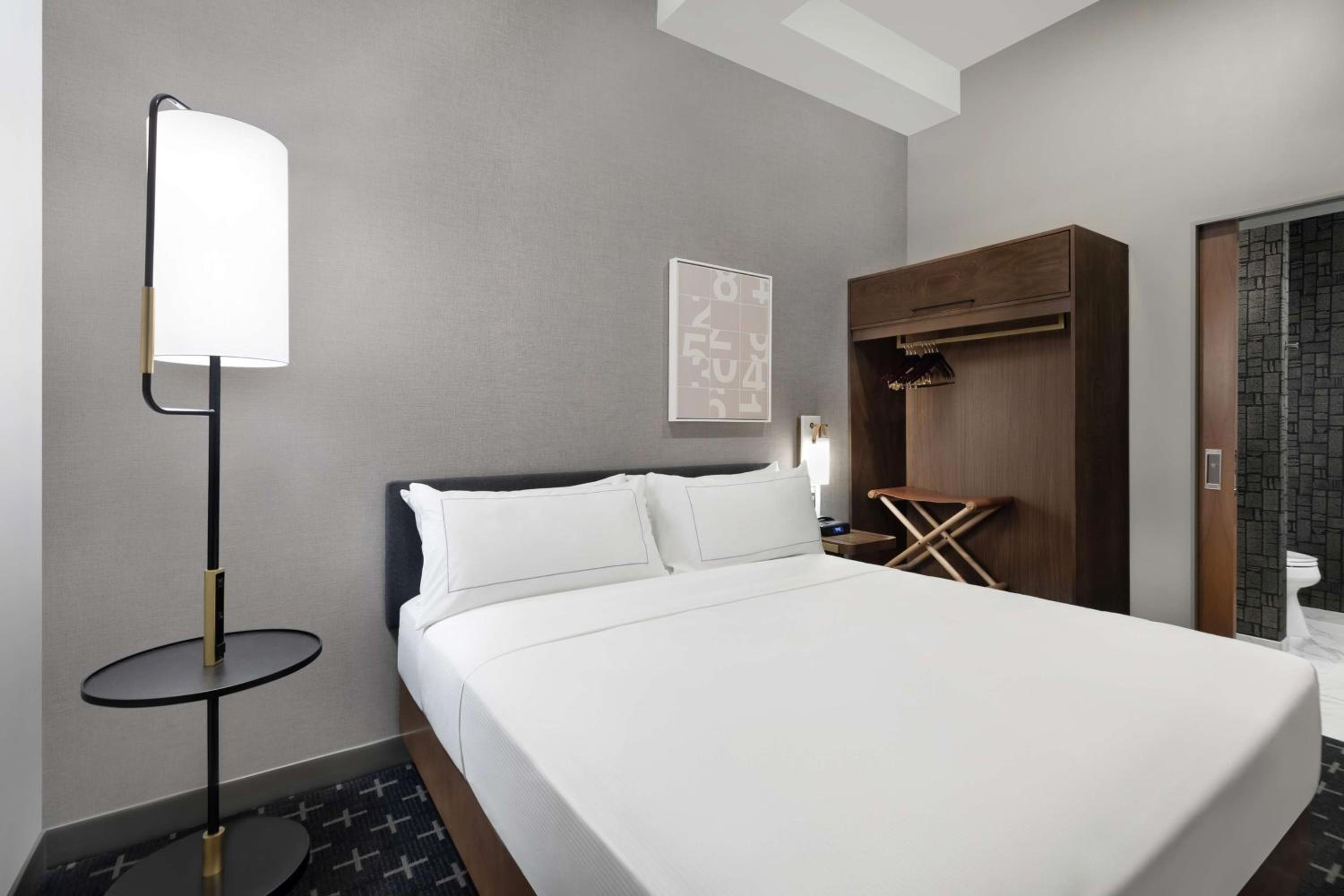 One-Bedroom King Suite - Photo 1