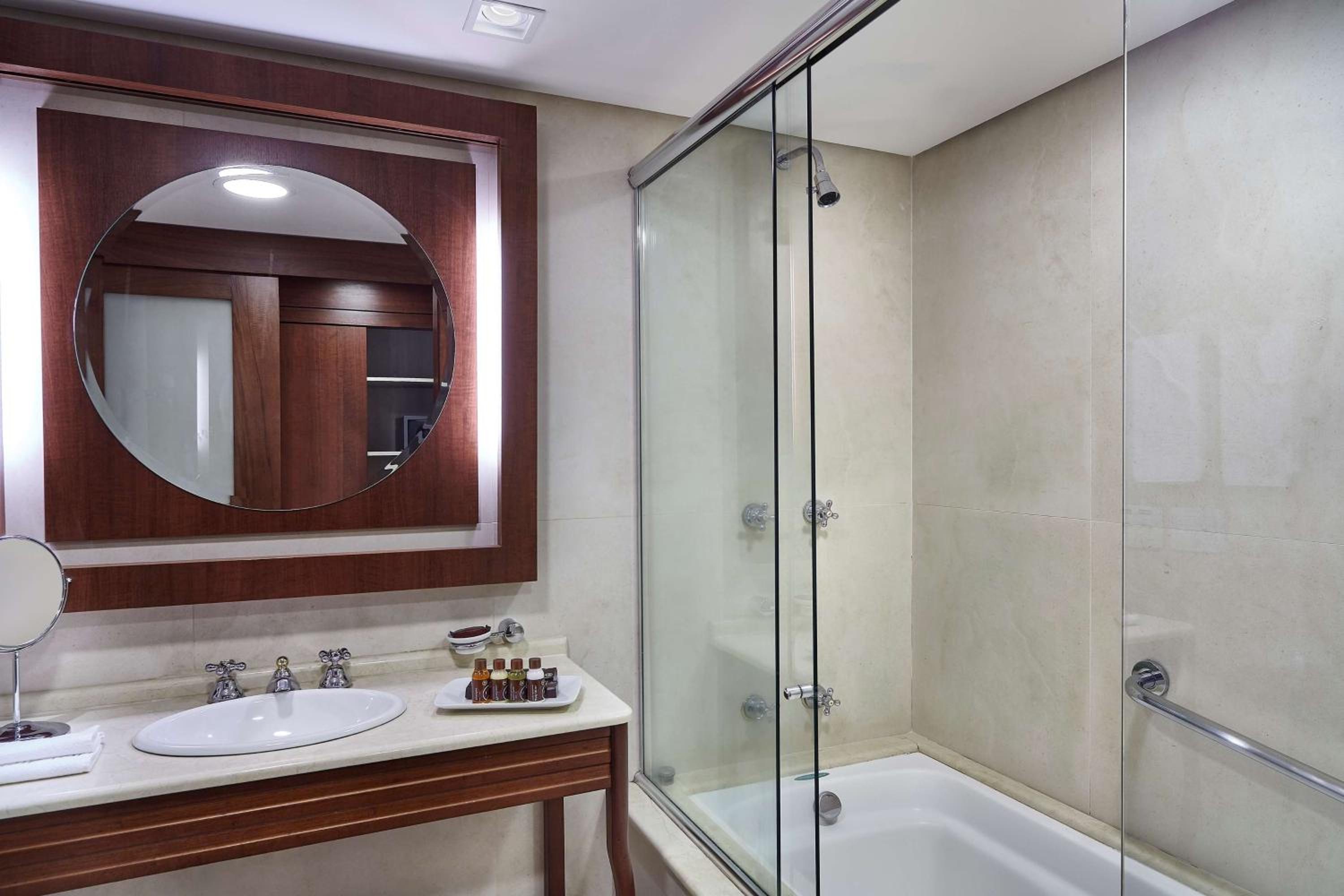 Executive King Room