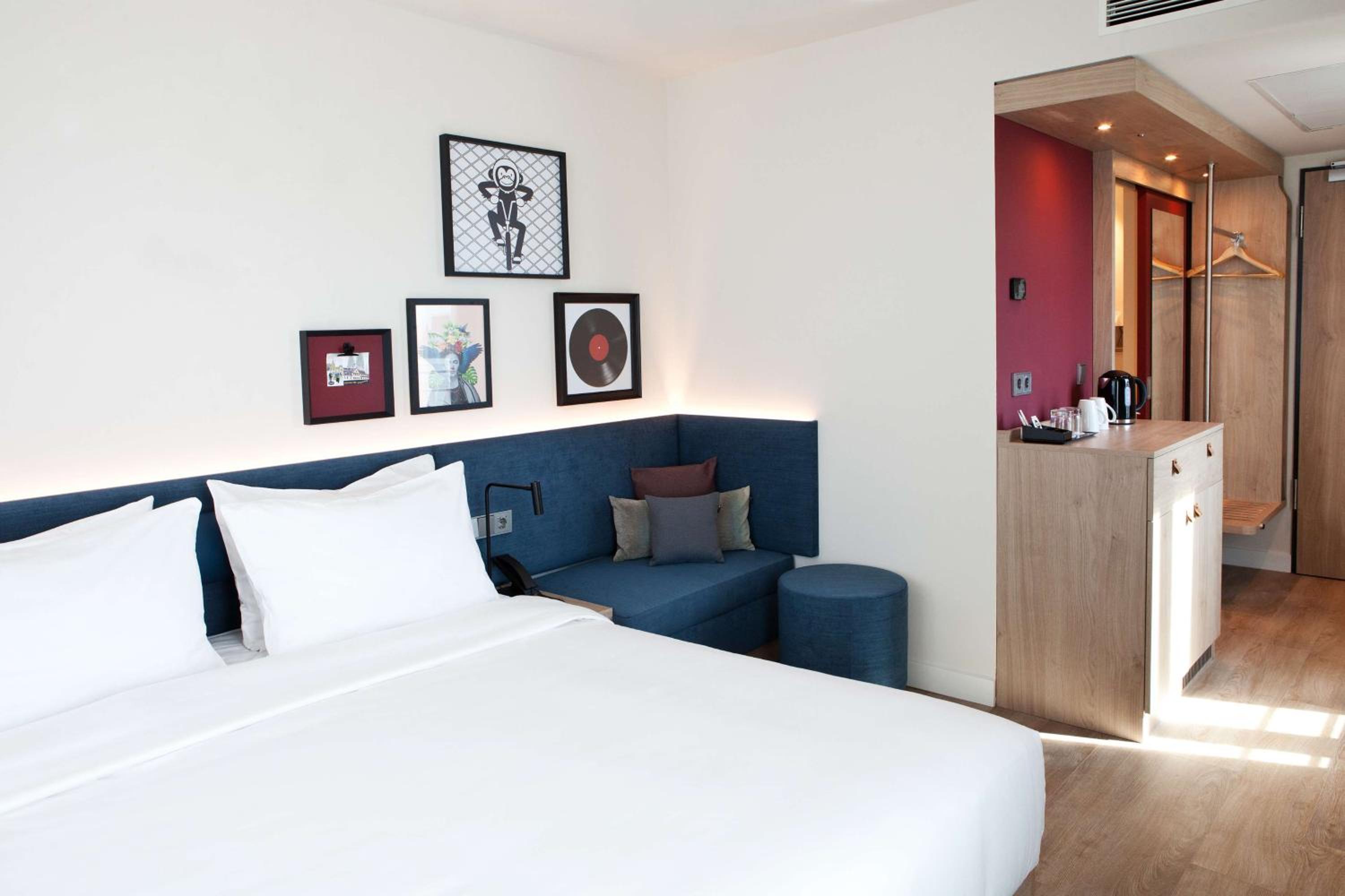 King Room