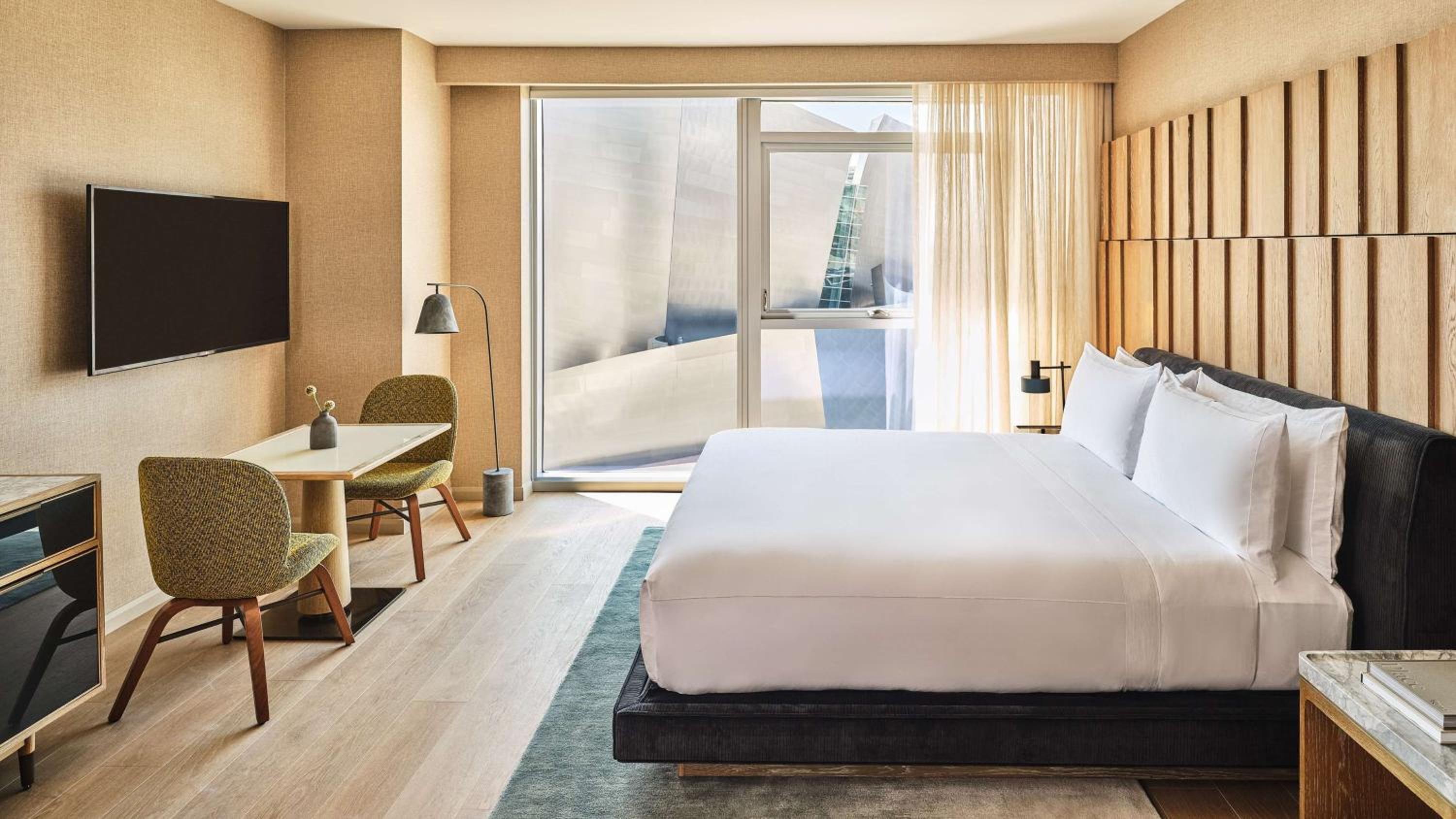 Premium King Room