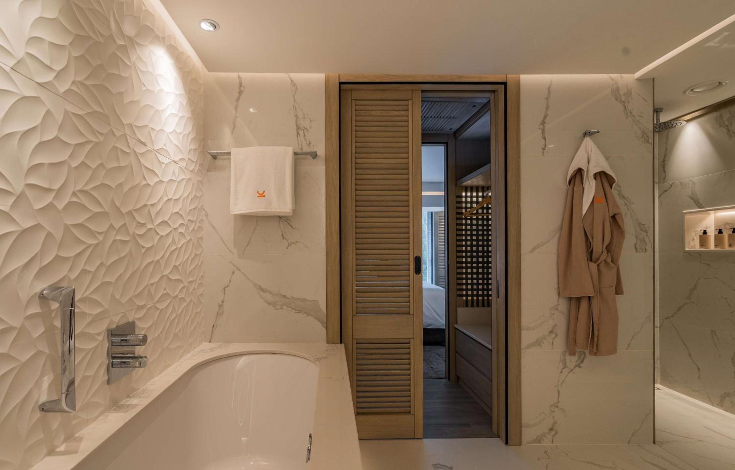 One-Bedroom Kwetu King Suite - Photo 4