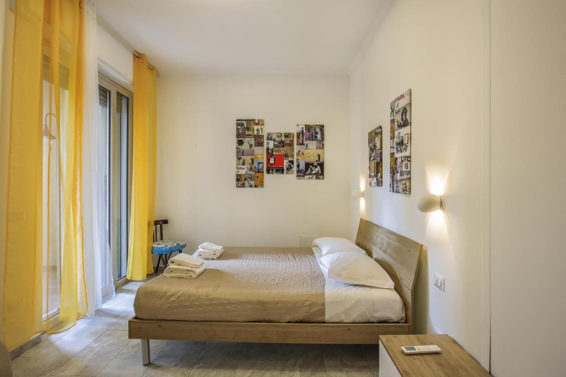 Apartment photo 2
