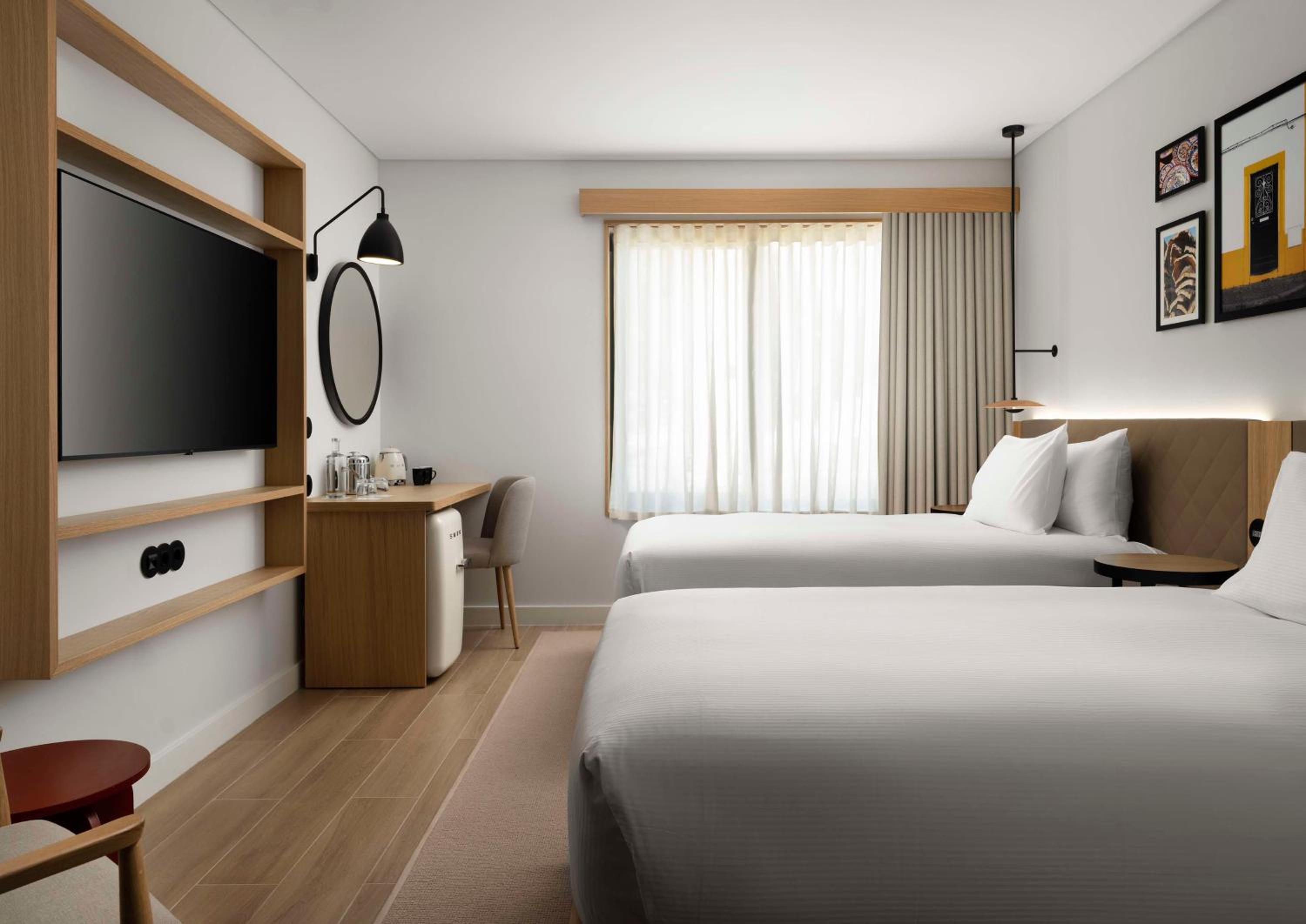 Twin Room - Photo 1