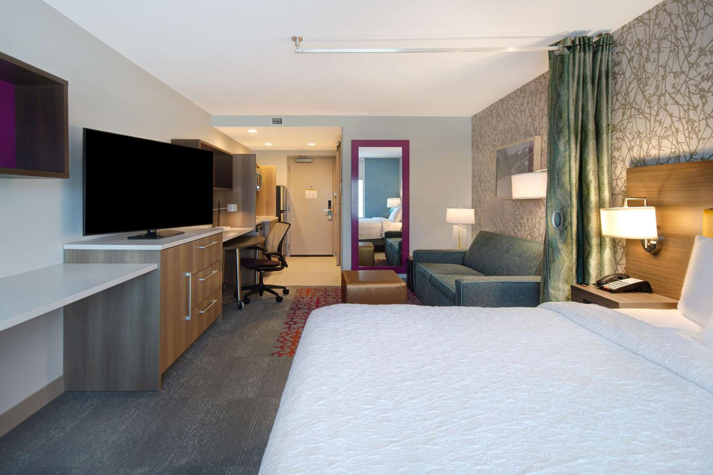 King Studio Suite - Photo 1