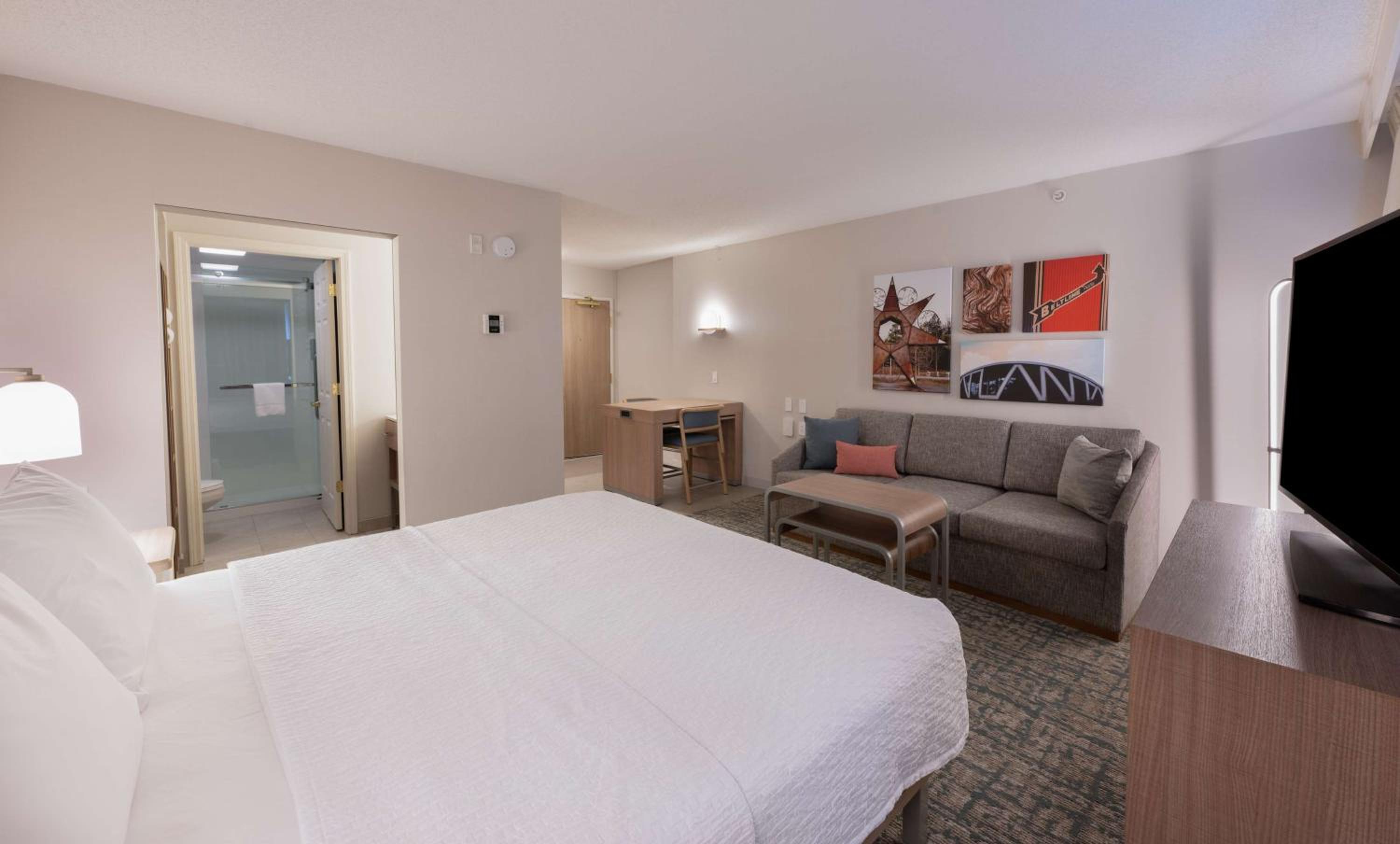 King Studio Suite - Photo 4