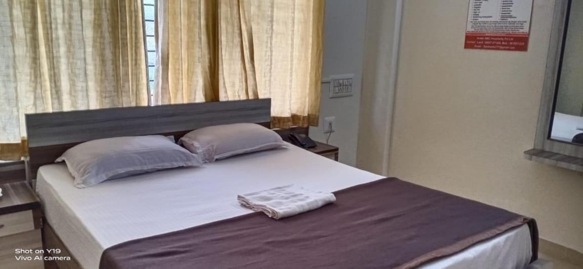 Double Room With Private Bathroom photo 2