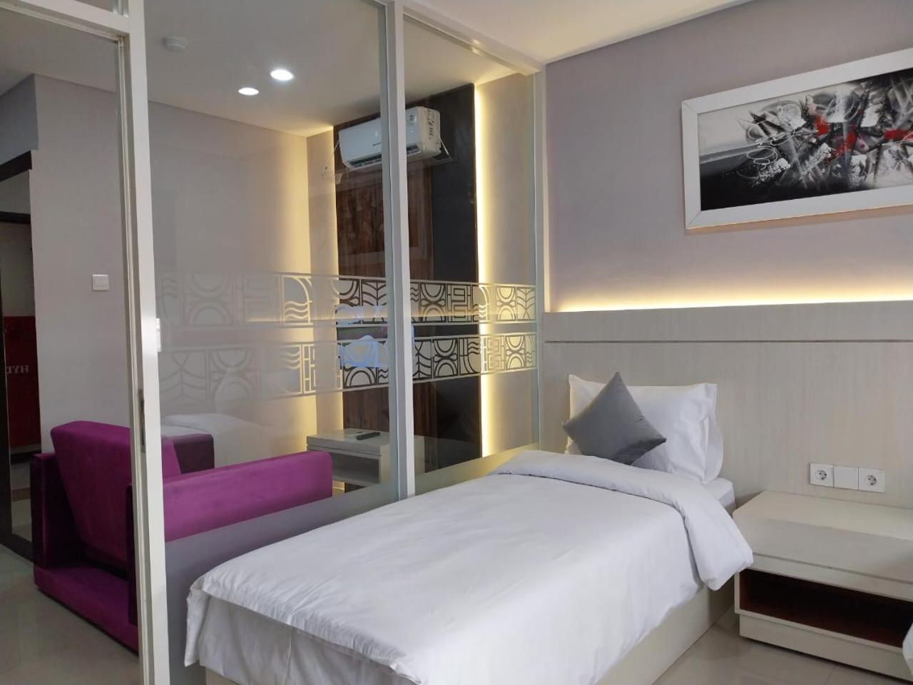Double or Twin Room photo 2
