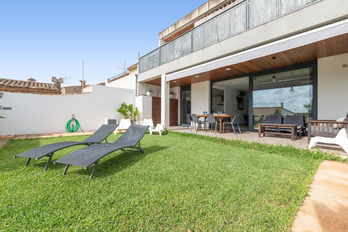 Three-Bedroom Villa photo 2