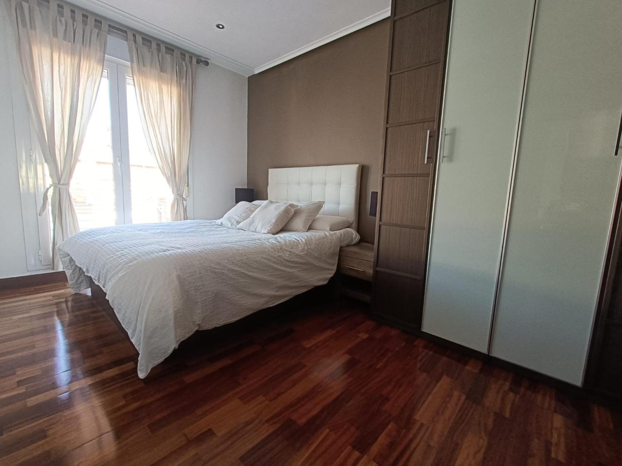Two-Bedroom Apartment photo 2