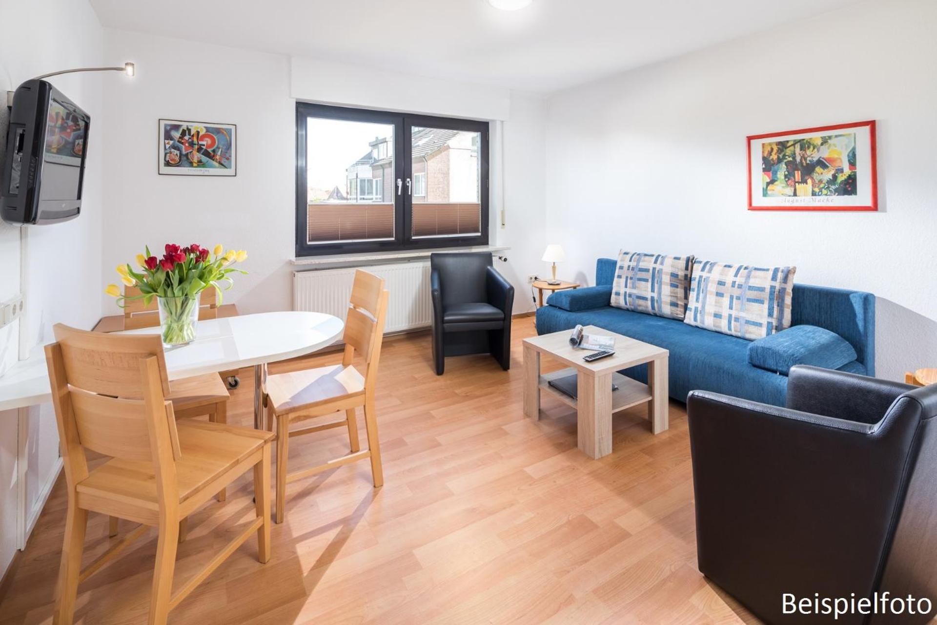 One-Bedroom Apartment - Photo 1