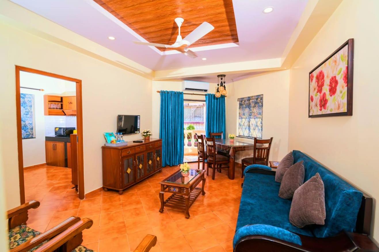 One-Bedroom Apartment photo 1