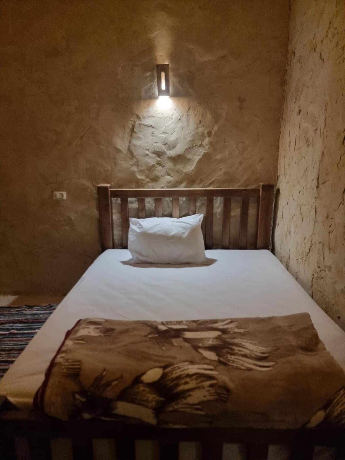 Deluxe Triple Room - Photo 12