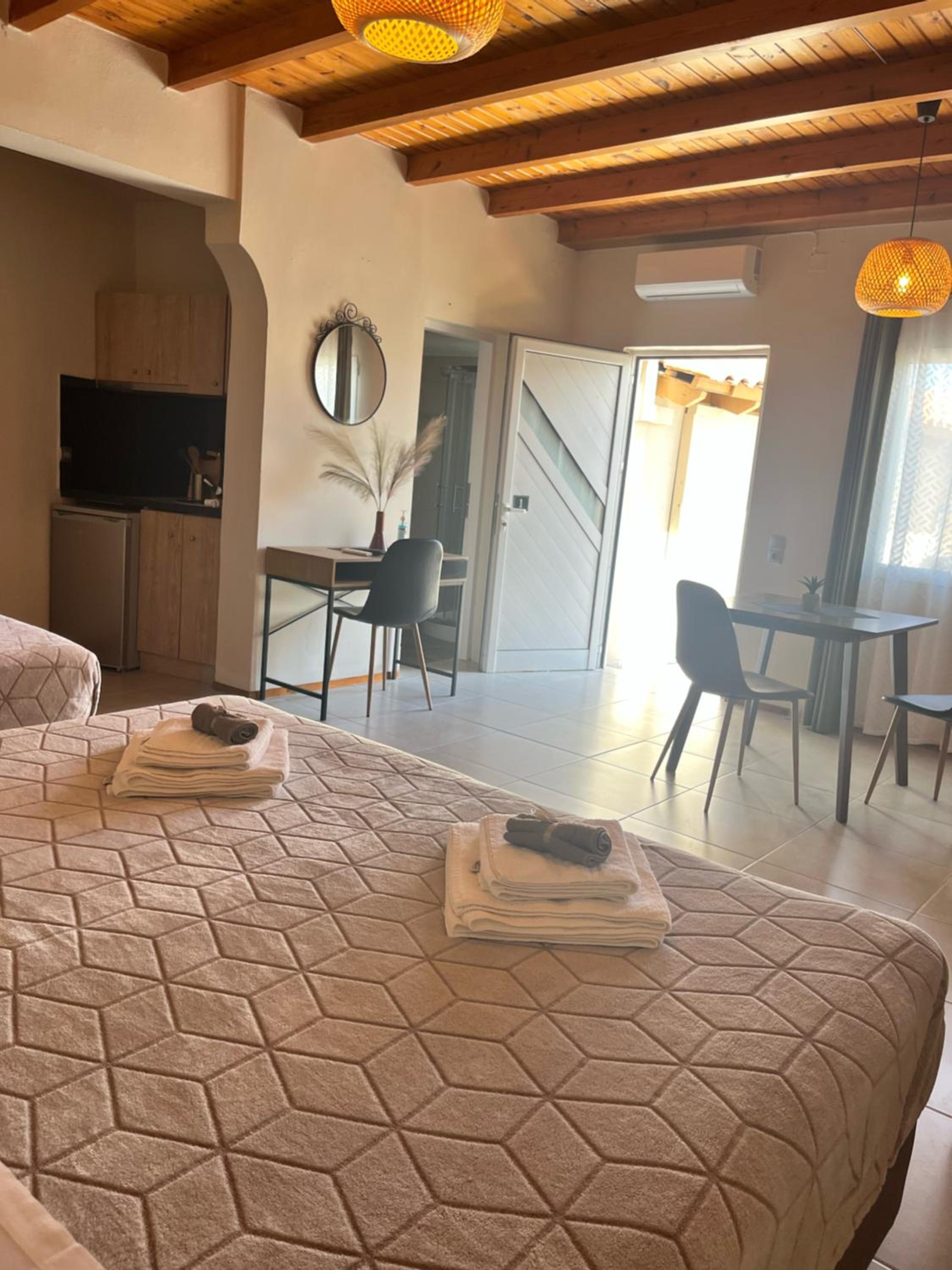 Comfort Triple Room - Photo 2