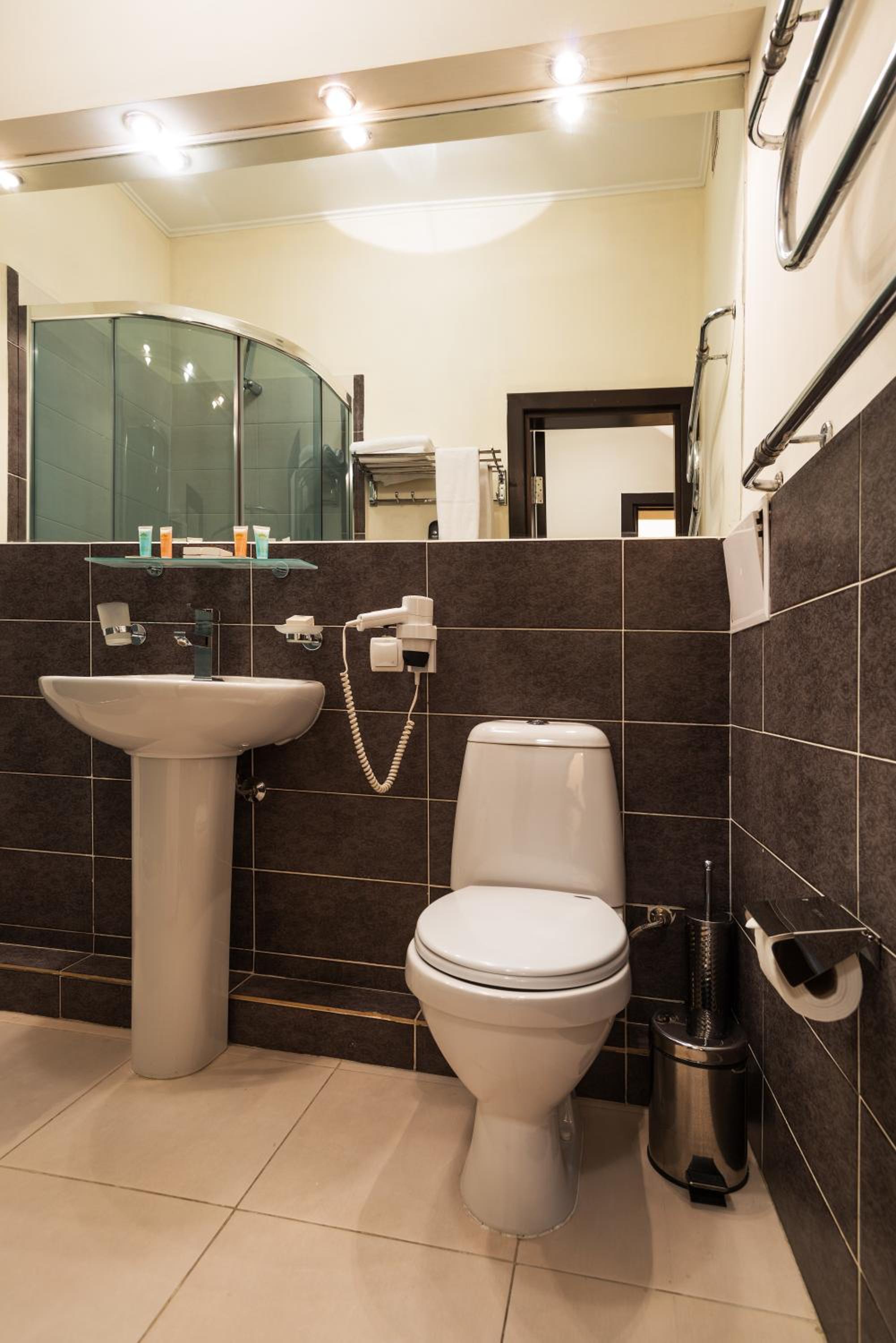 Standard Double Or Twin Room photo 2