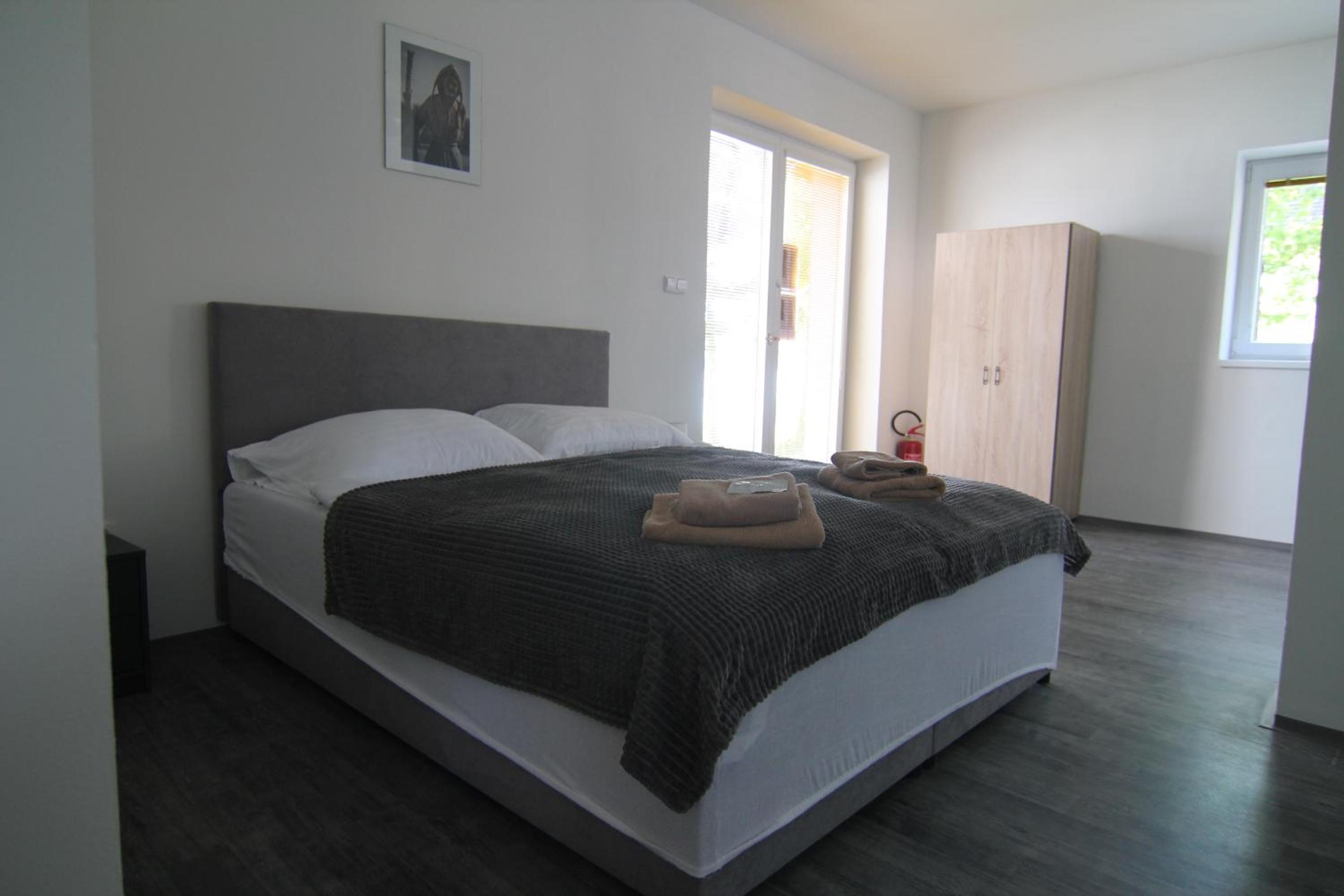 Standard Apartment photo 2