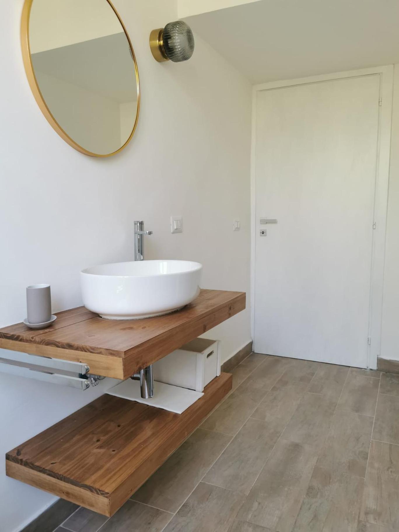 One-Bedroom House photo 2