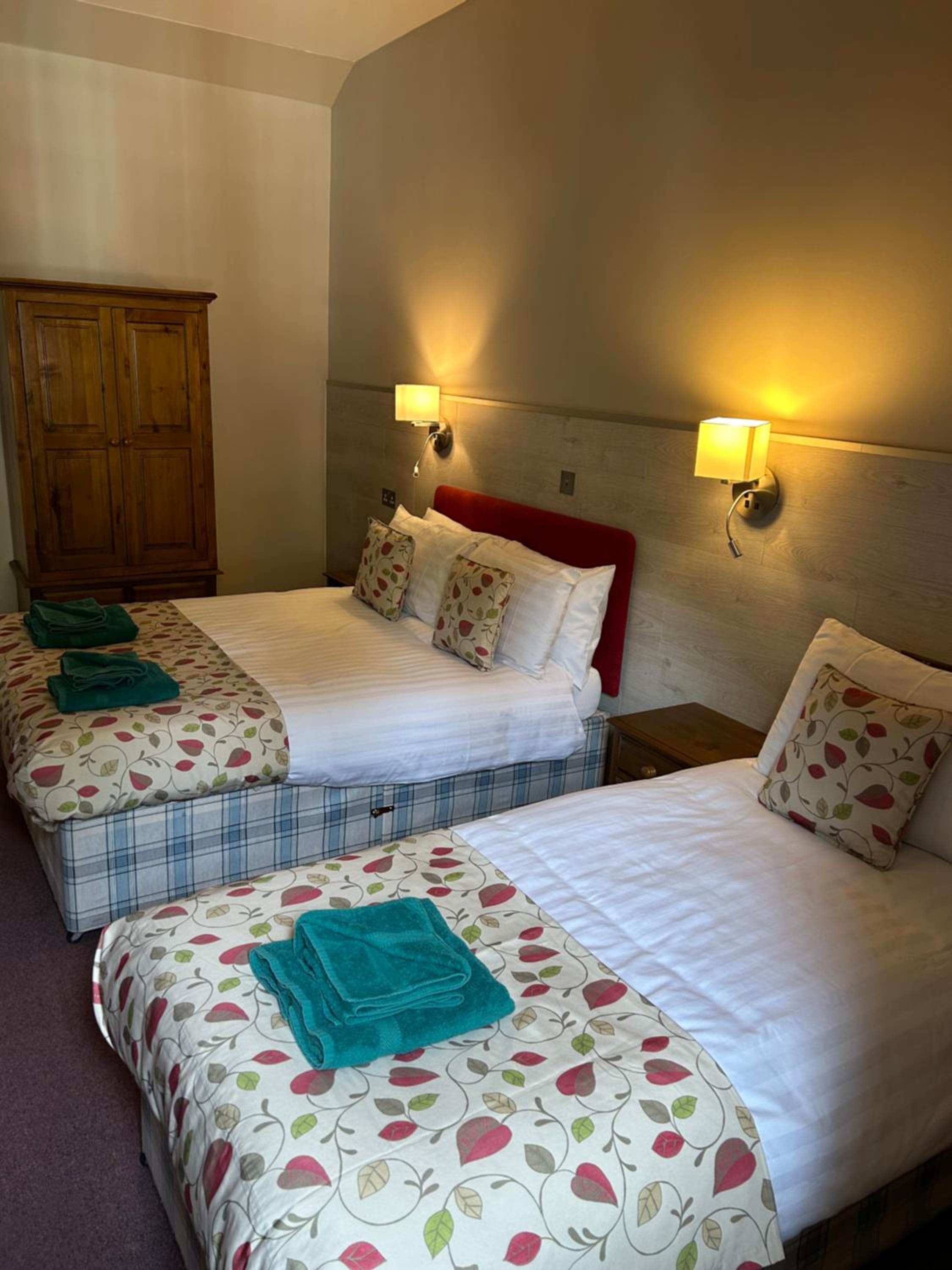 Triple Room photo 2