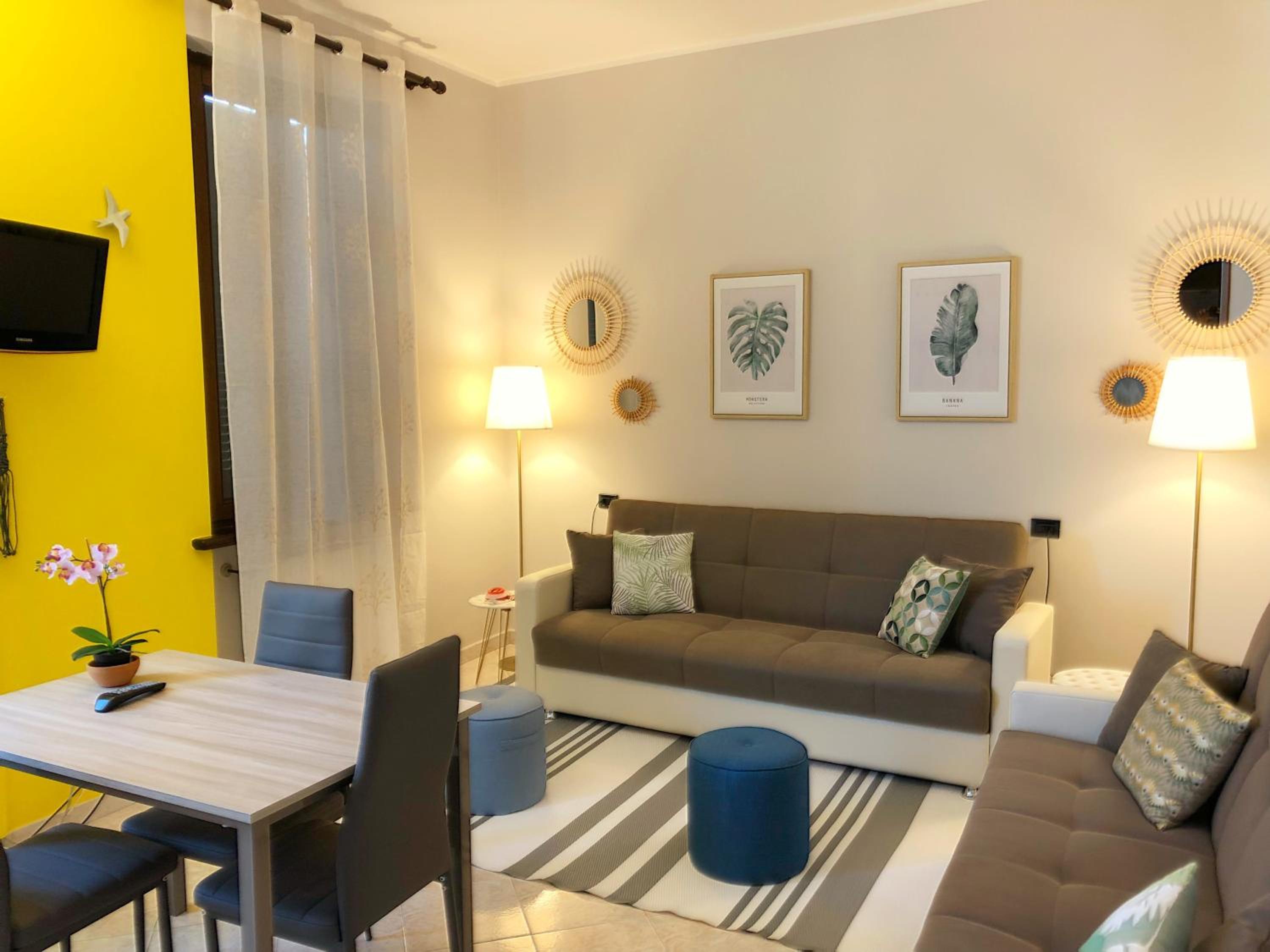 Apartment photo 1
