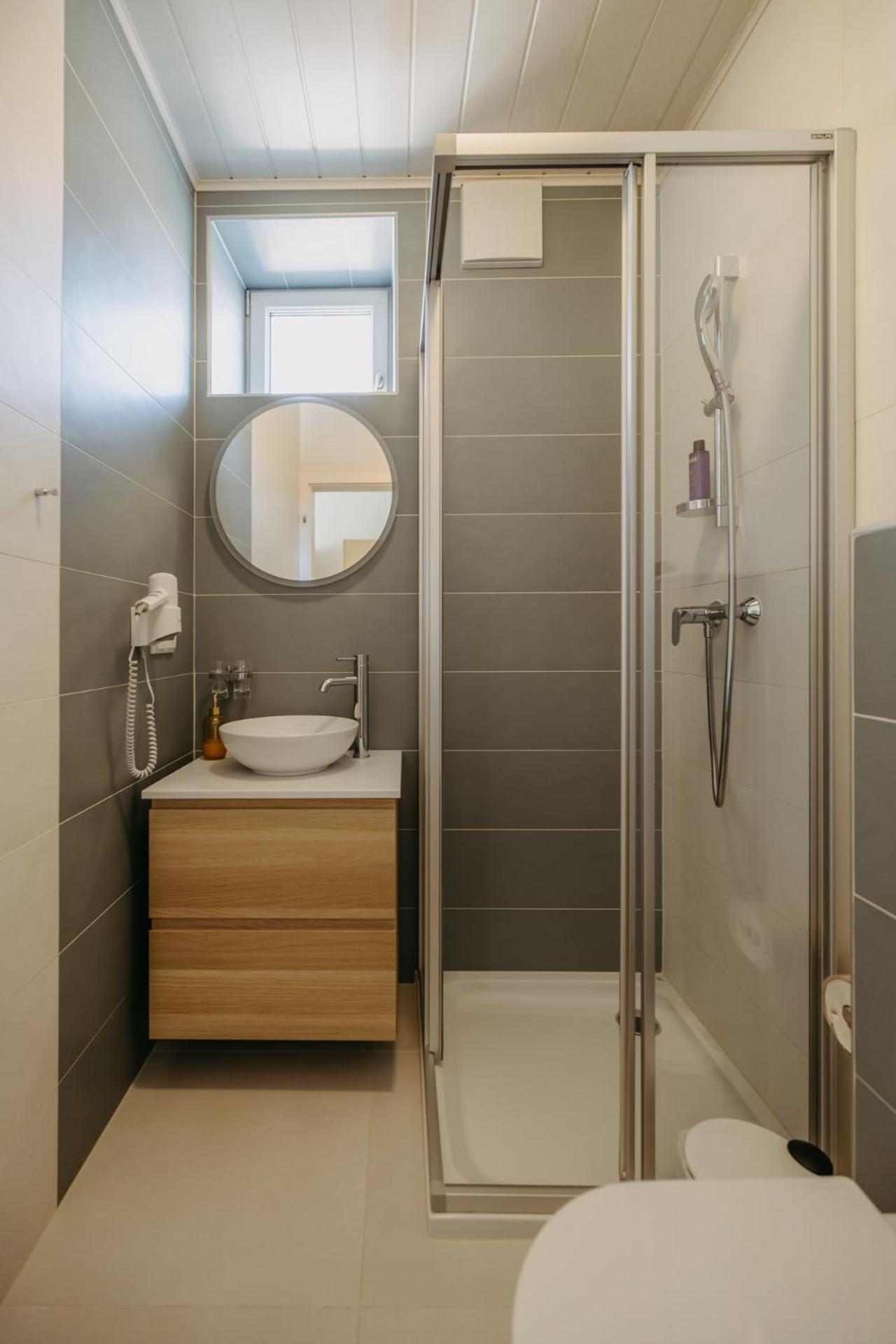 One-Bedroom Apartment with Garden View photo 3