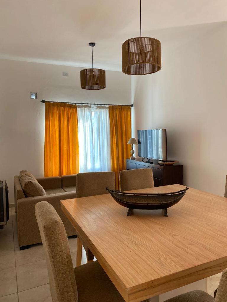 Three-Bedroom House photo 2