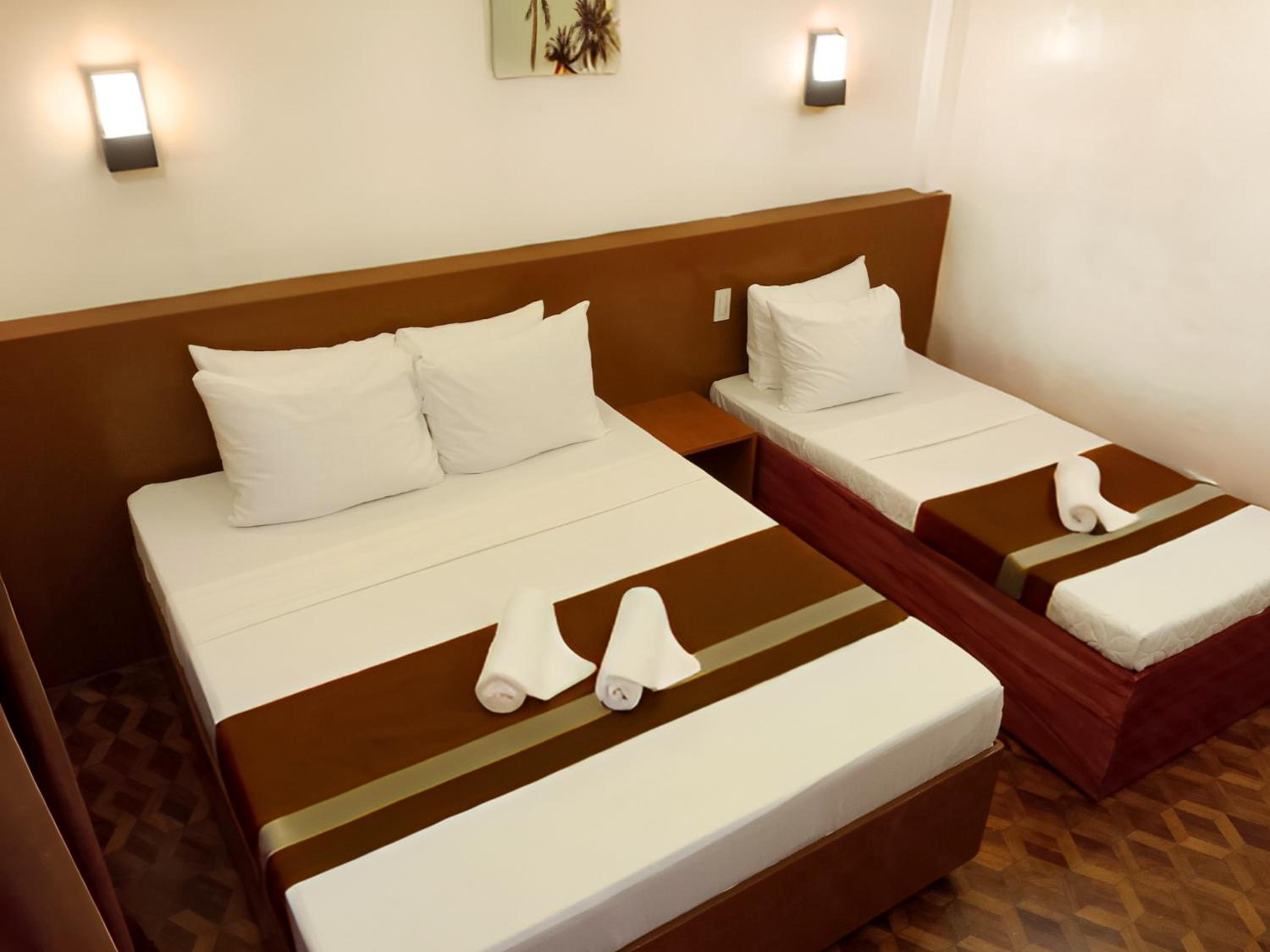 Superior Triple Room - Photo 3