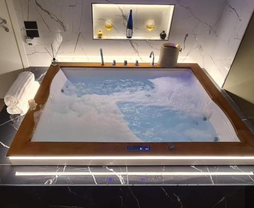 Superior Suite photo 2