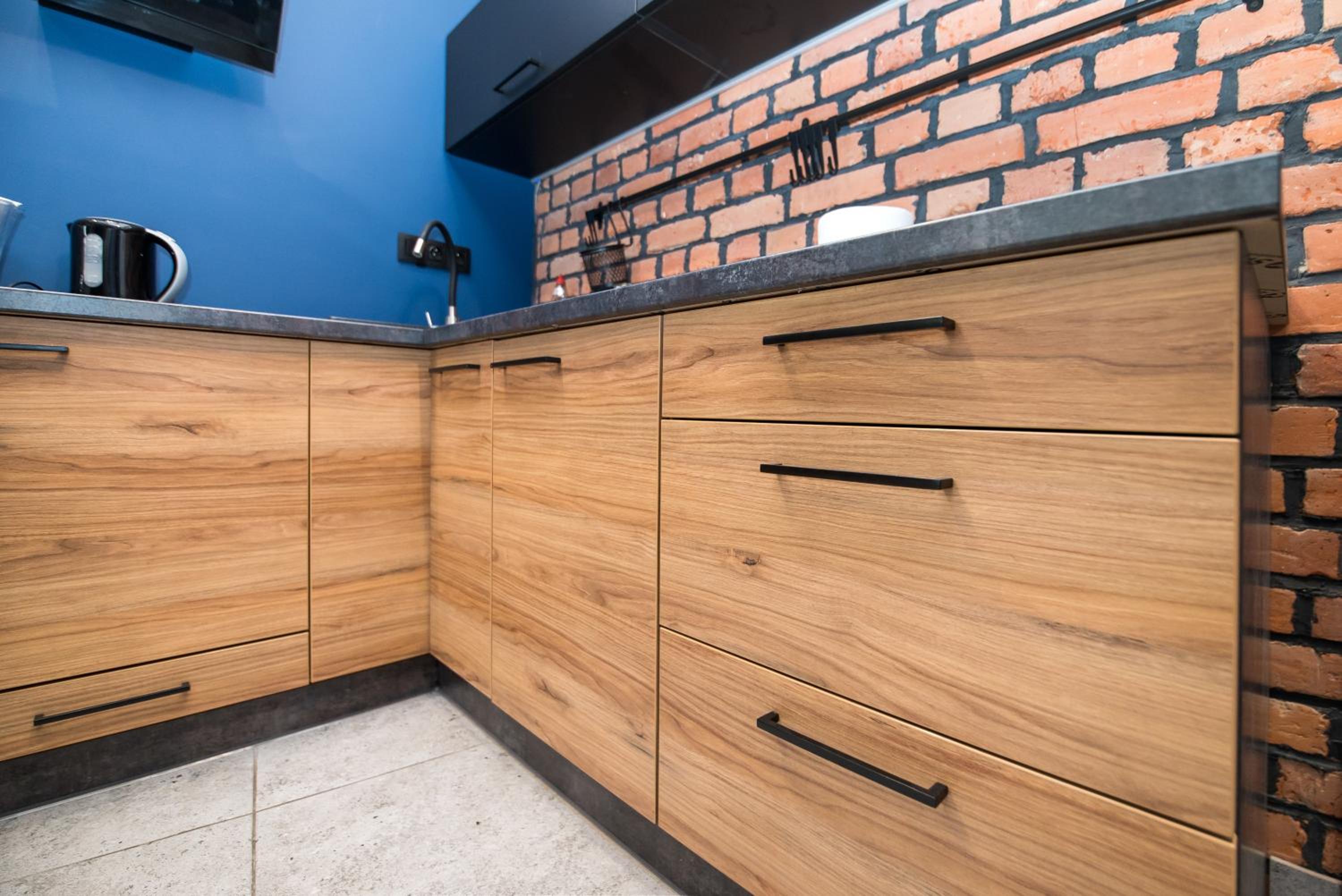 One-Bedroom Apartment - Photo 9