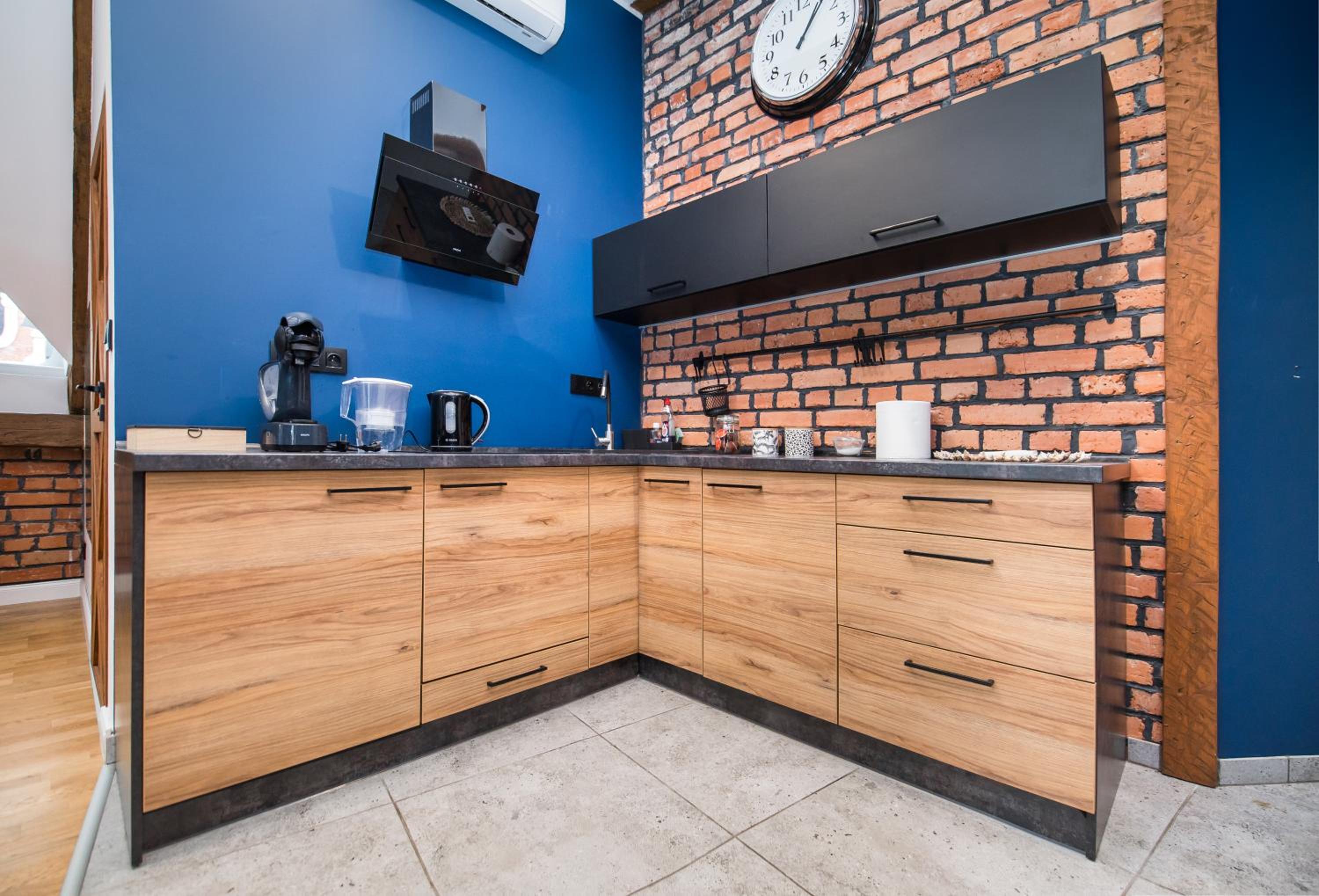 One-Bedroom Apartment - Photo 10