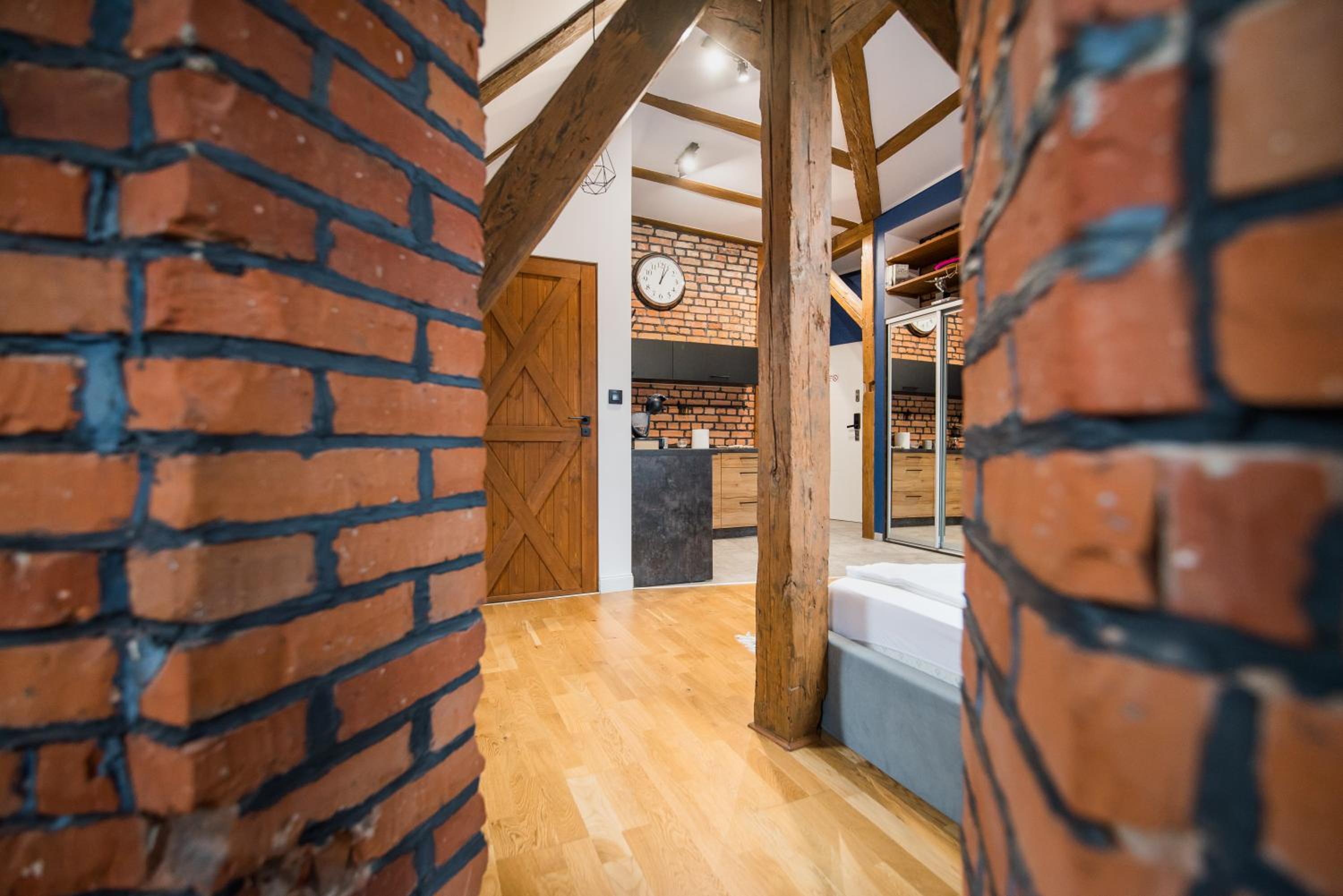 One-Bedroom Apartment - Photo 30