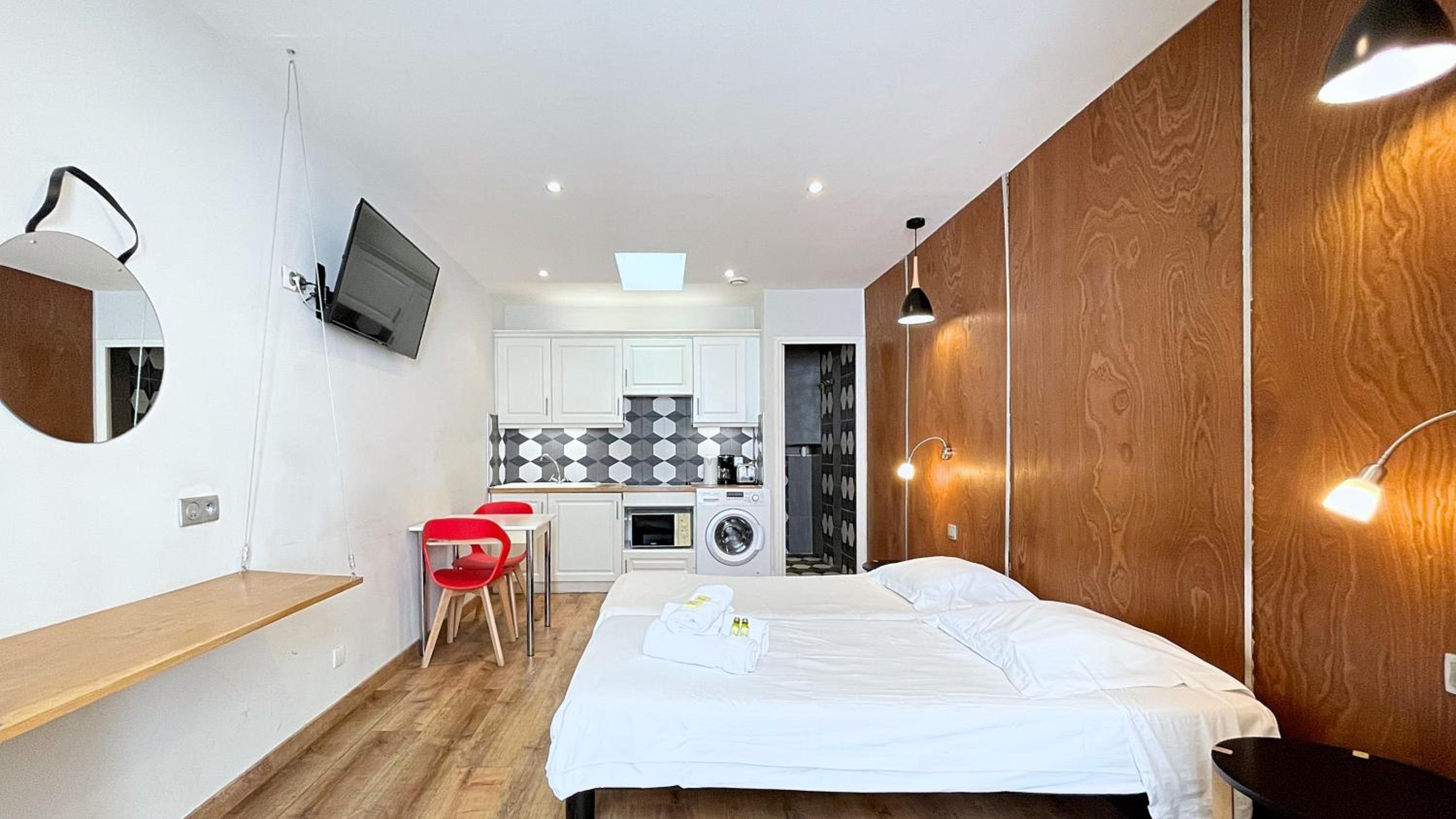 Studio with Twin Beds - 2 Adults (without elevator) photo 1