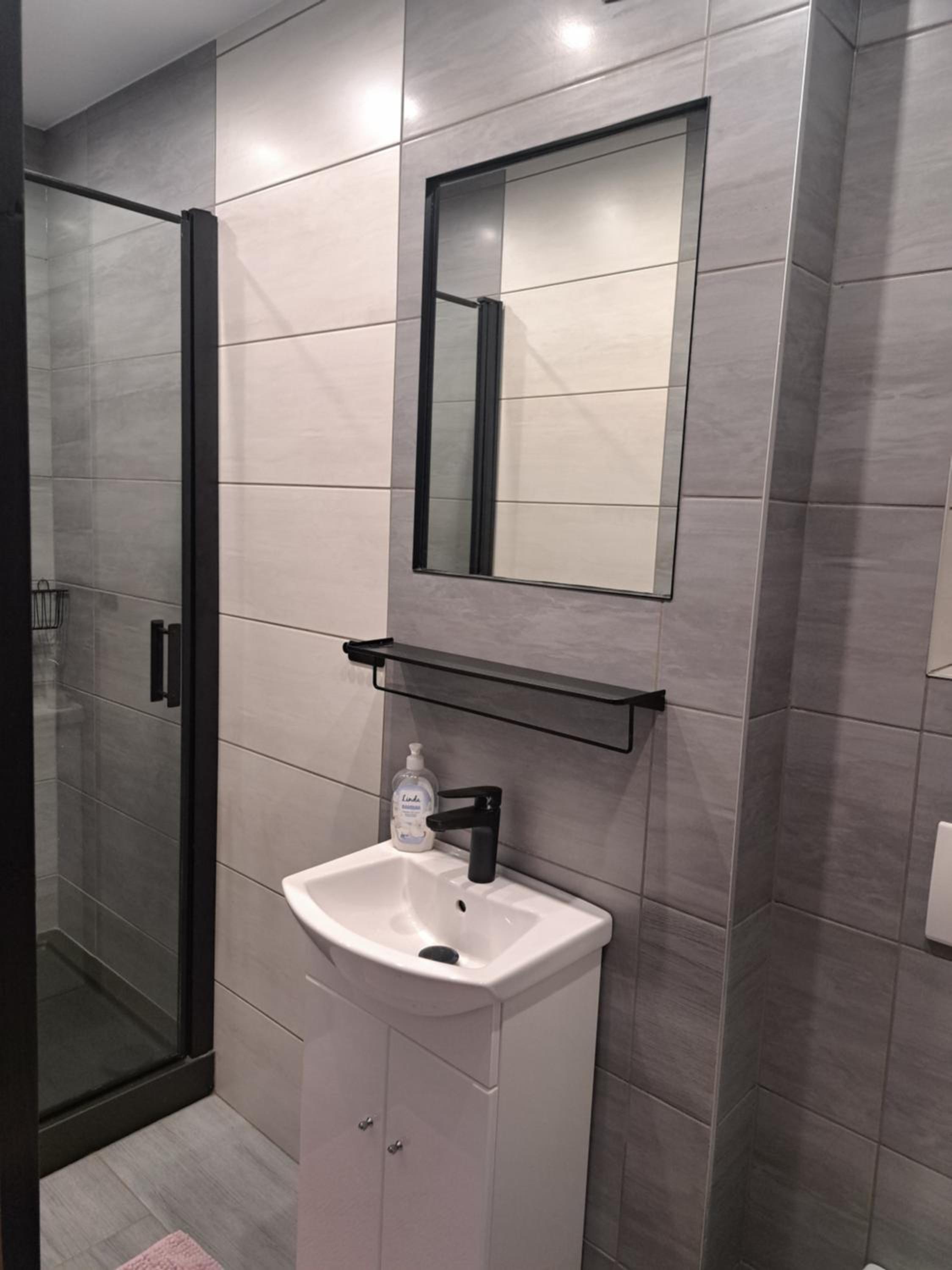 Double Room with Balcony (2 Adults + 1 Child) photo 2