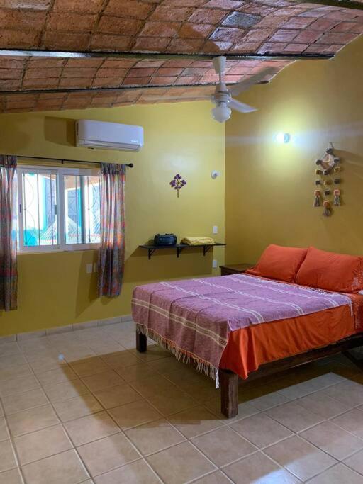 Three-Bedroom House photo 3