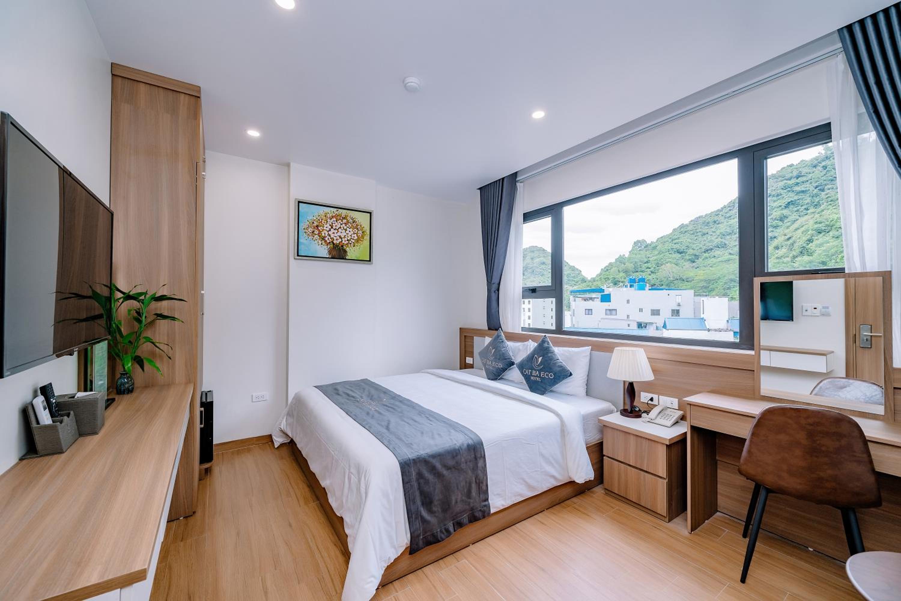 Deluxe Room (2 Adults + 1 Child) photo 1