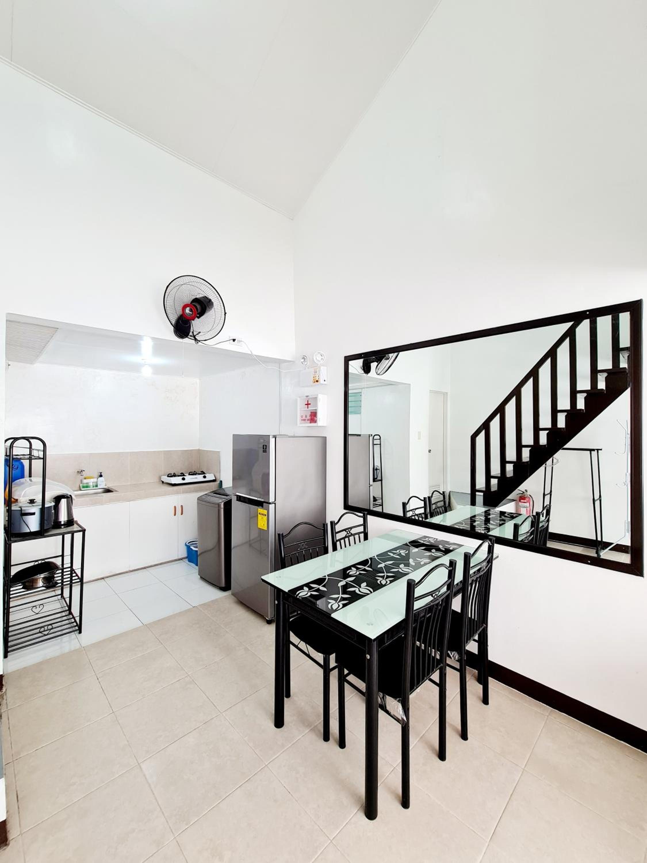 Two-Bedroom Apartment - Photo 12