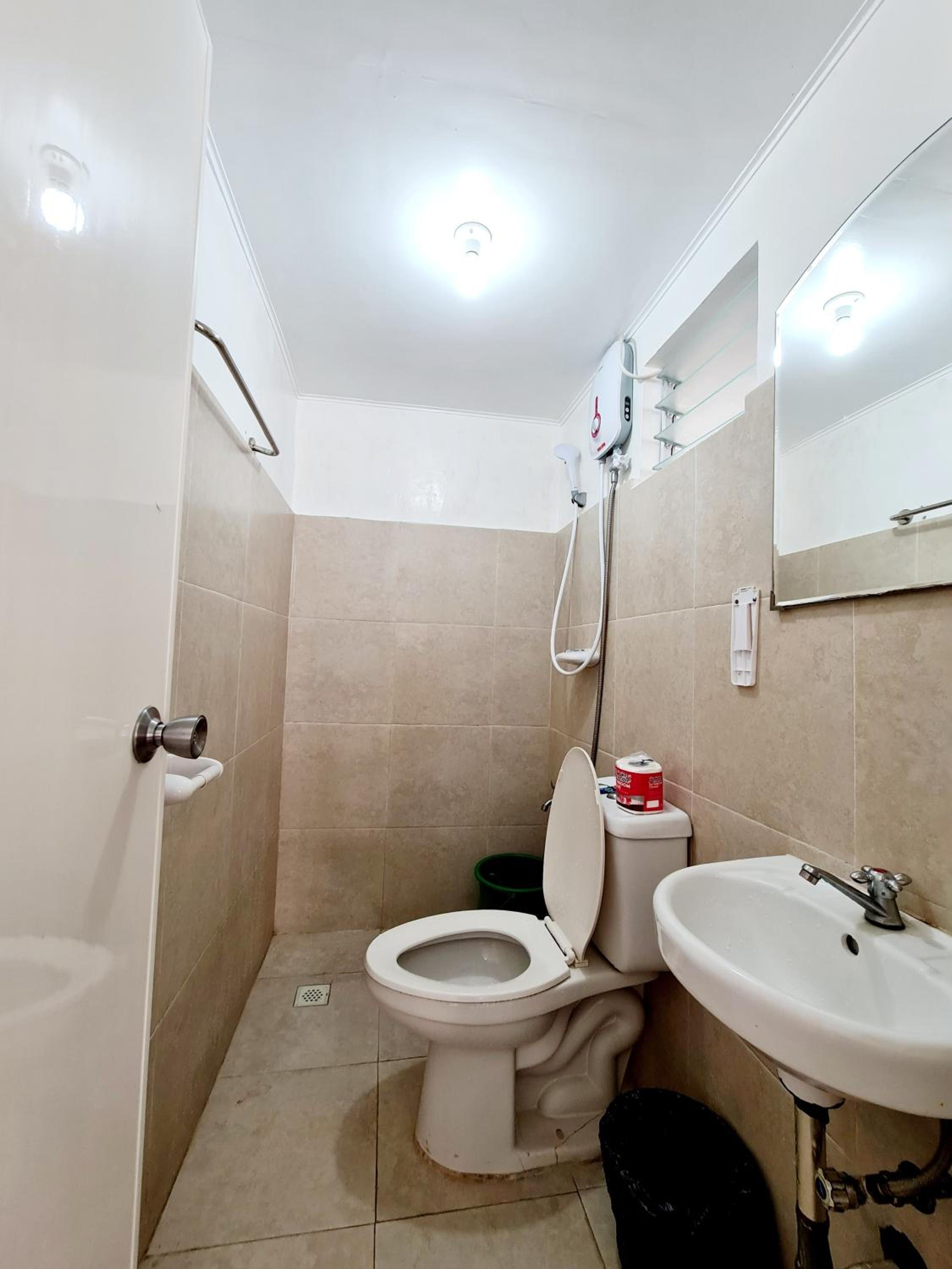 Two-Bedroom Apartment - Photo 22