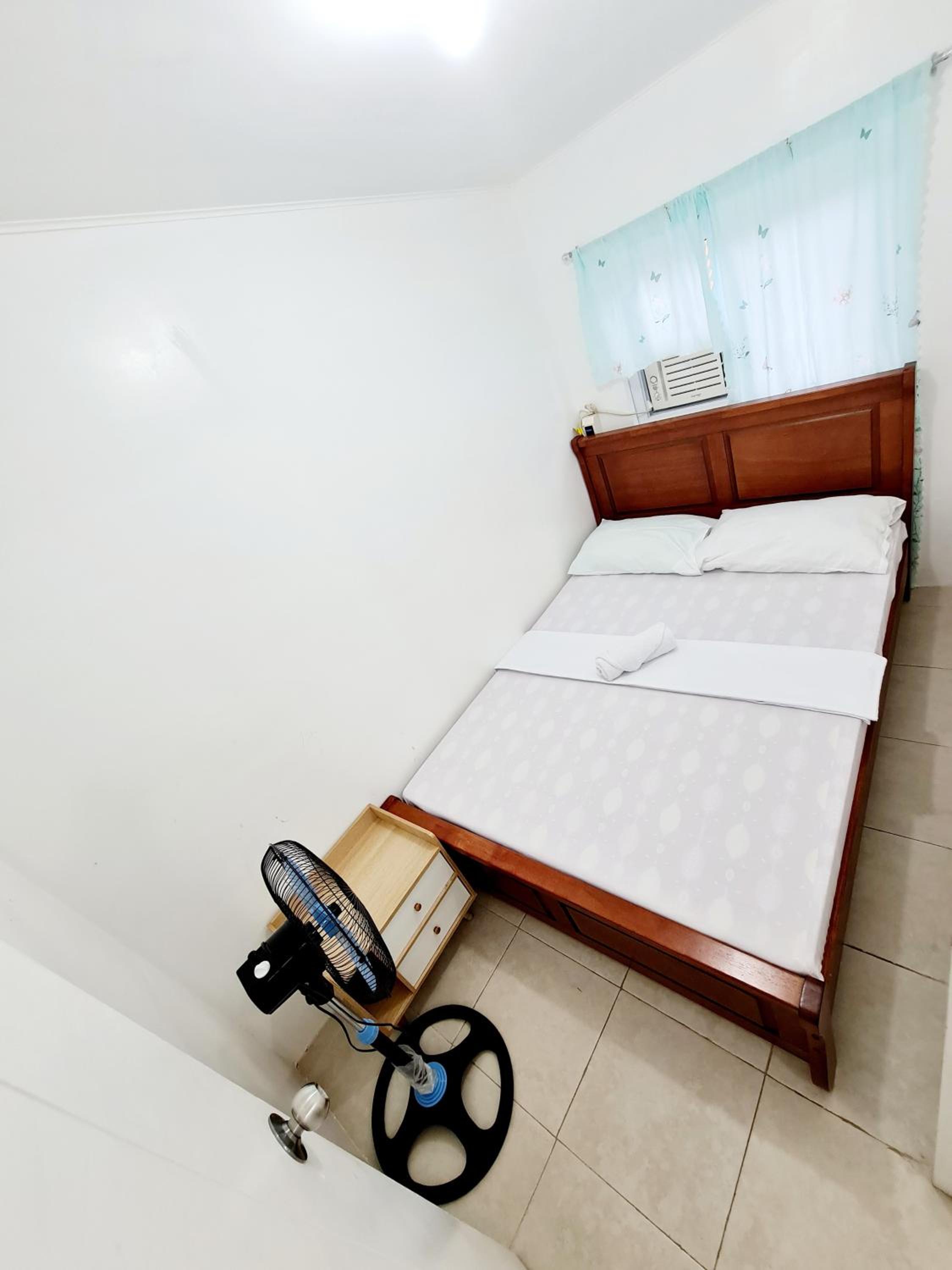Two-Bedroom Apartment - Photo 27