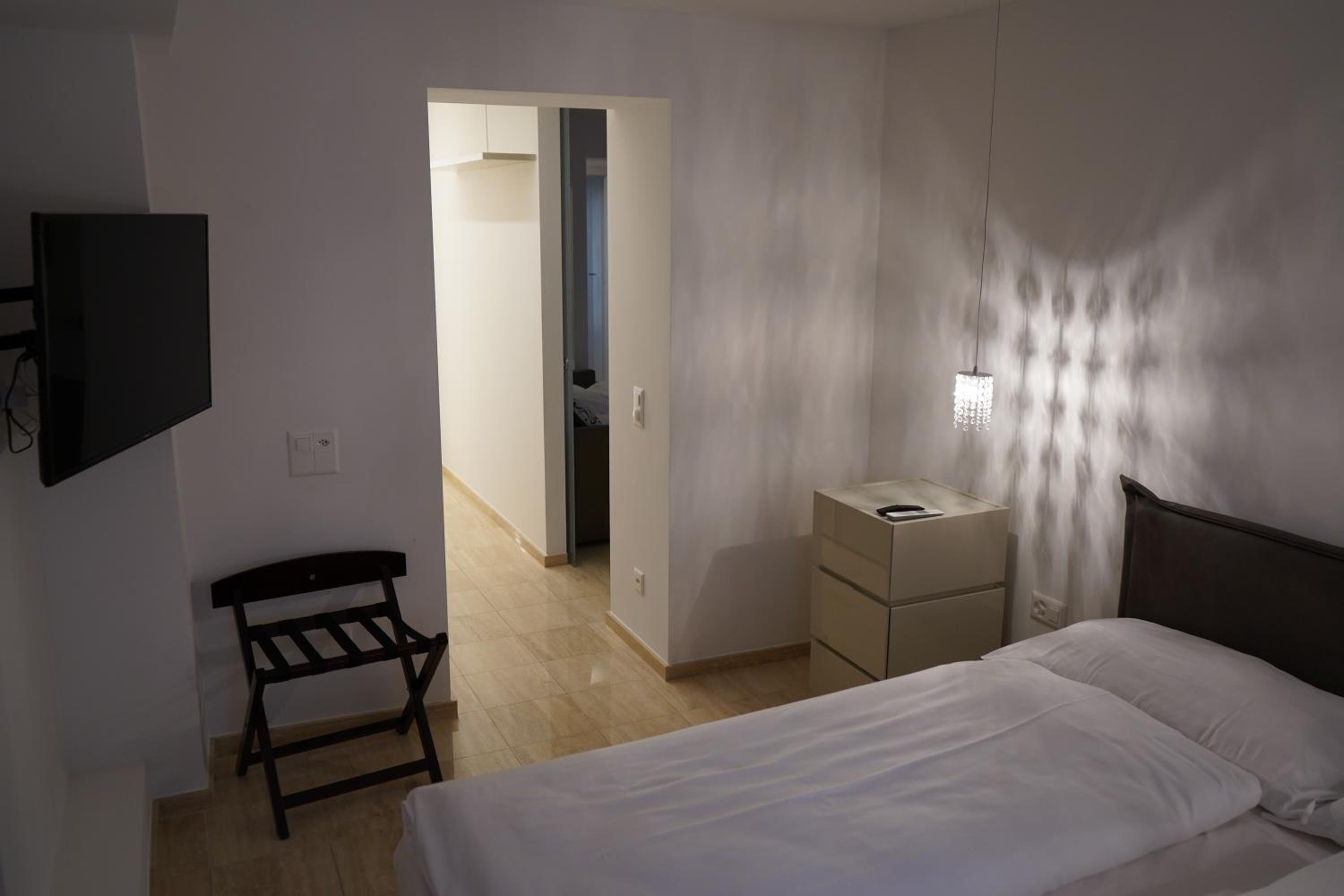Deluxe Apartment - Photo 3