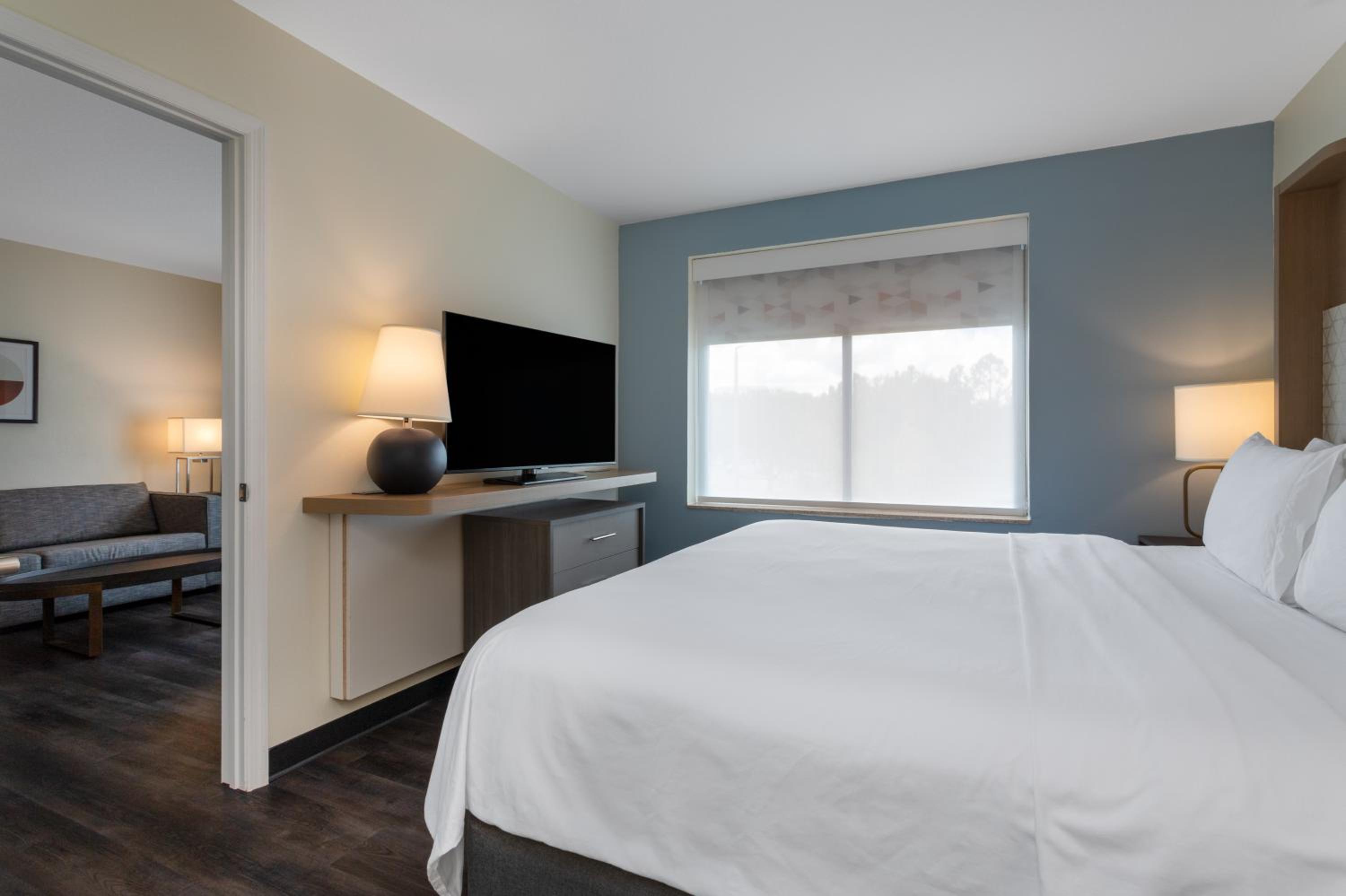 King Suite - Photo 1
