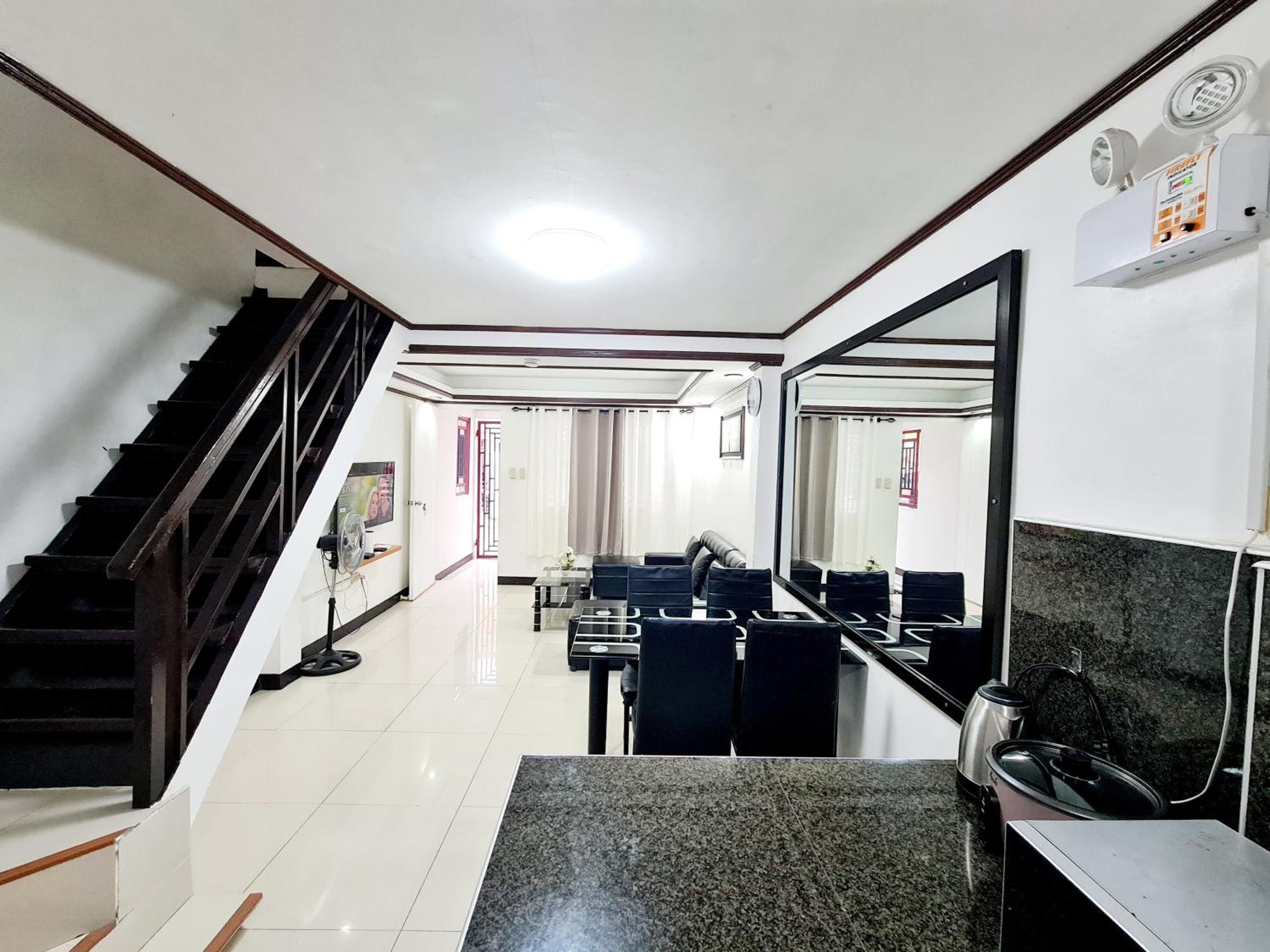 Two-Bedroom Apartment - Photo 21