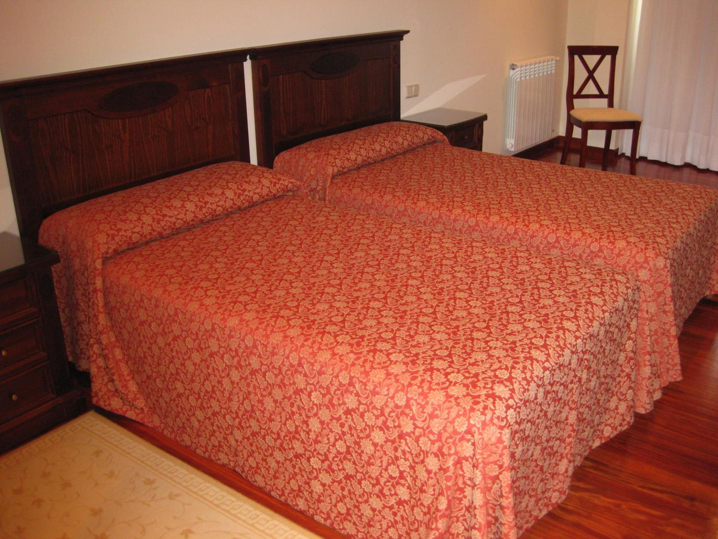 Apartamento de Una Habitacion con Vista a la Piscina (3 Adultos)