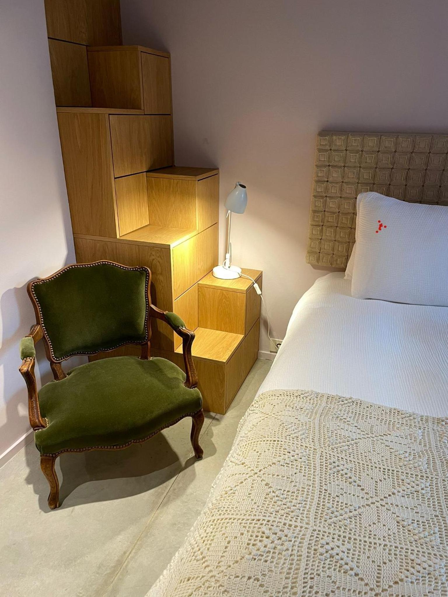 Budget Double Room photo 3