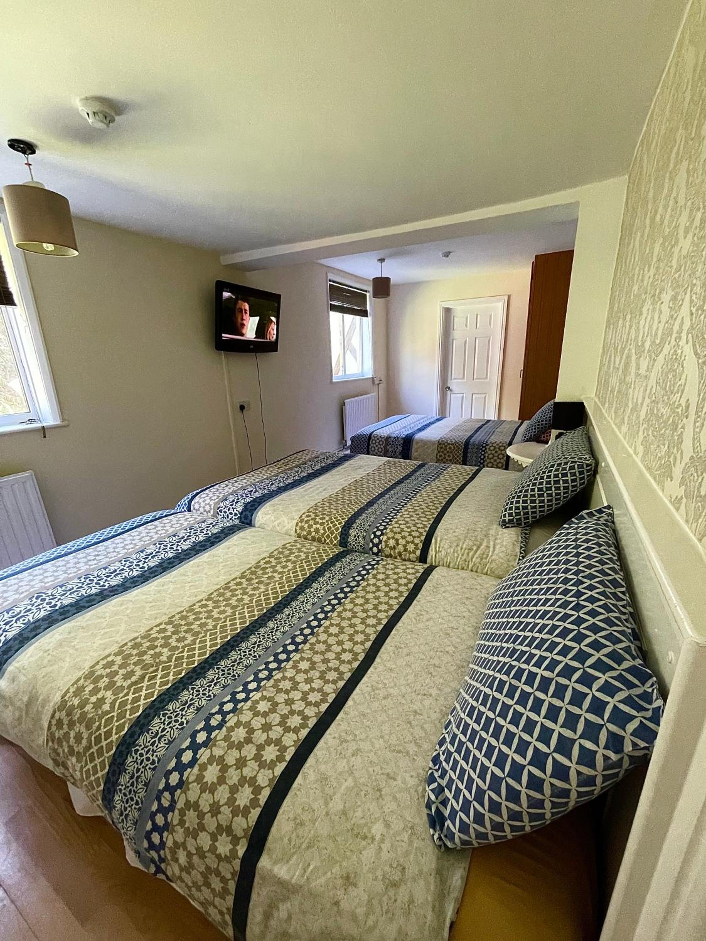 Standard Family Room photo 1